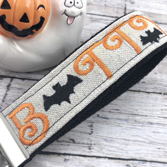 Handmade Halloween Keychain, Bats, Embroidered, Halloween Gift, Popular Right Now, Best friend Gifts, Halloween Bats