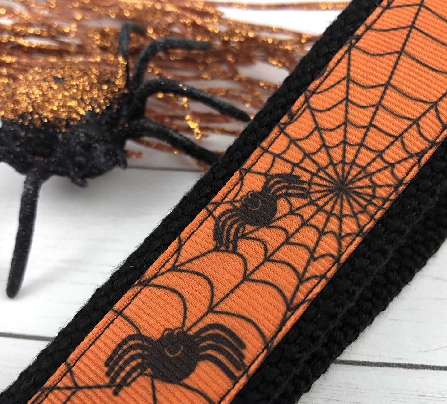 Handmade Halloween Keychain Wristlet, Keychains for Women, Best Friend Gift, Wristlet Keychain, Popular Right Now, Spider