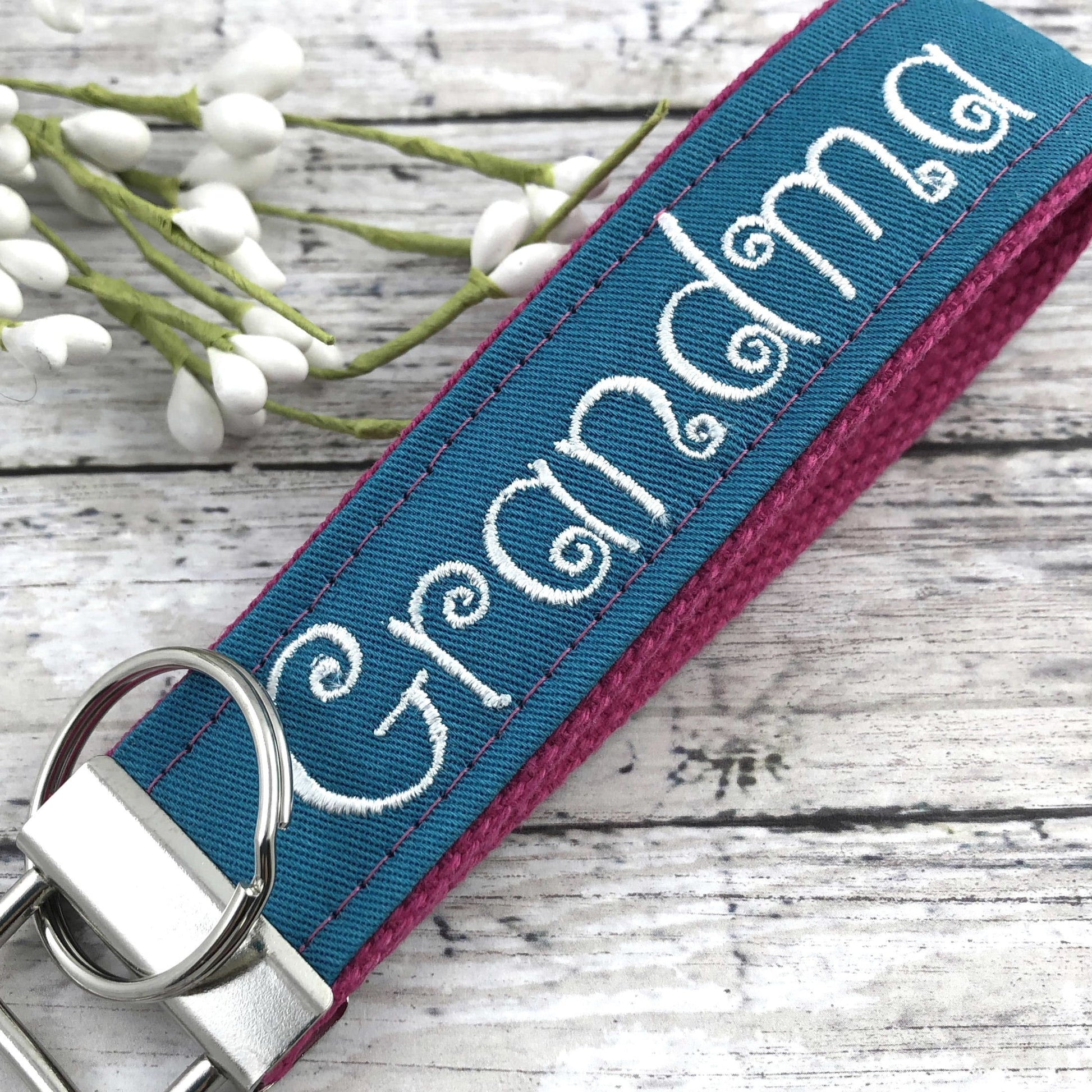 Handmade Embroidered Keychain for Grandma | Grandma Gift | Personalized Gift | Personalised Gift | Popular right now | Personalized Keychain