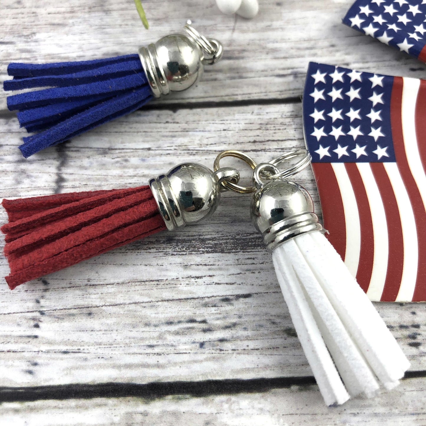 American Flag Wristlet Keychain, Popular Right Now, Embroidered Keychain, Army Mom, Mom Gifts, Marine Mom, Mothers Day Gift Basket, Mom Gift