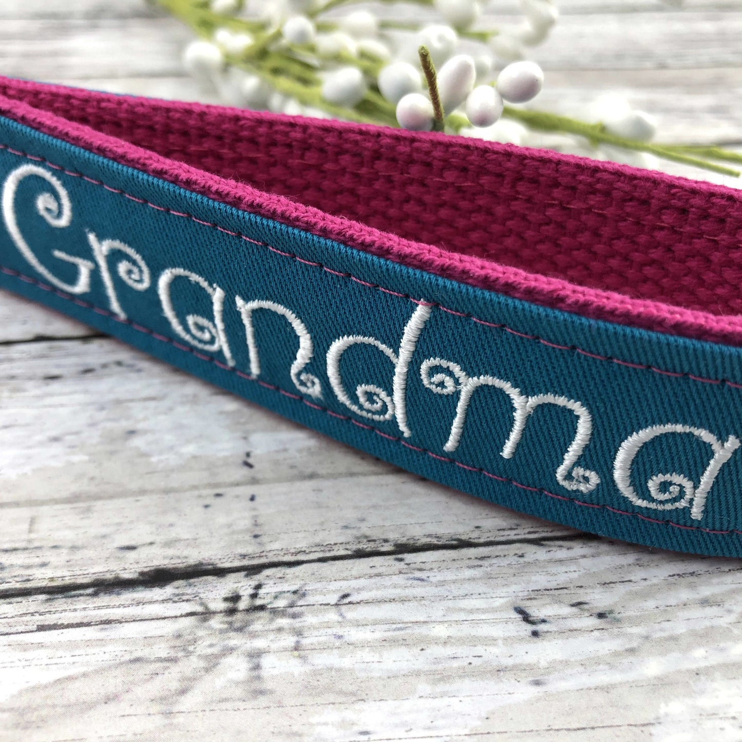 Handmade Embroidered Keychain for Grandma | Grandma Gift | Personalized Gift | Personalised Gift | Popular right now | Personalized Keychain