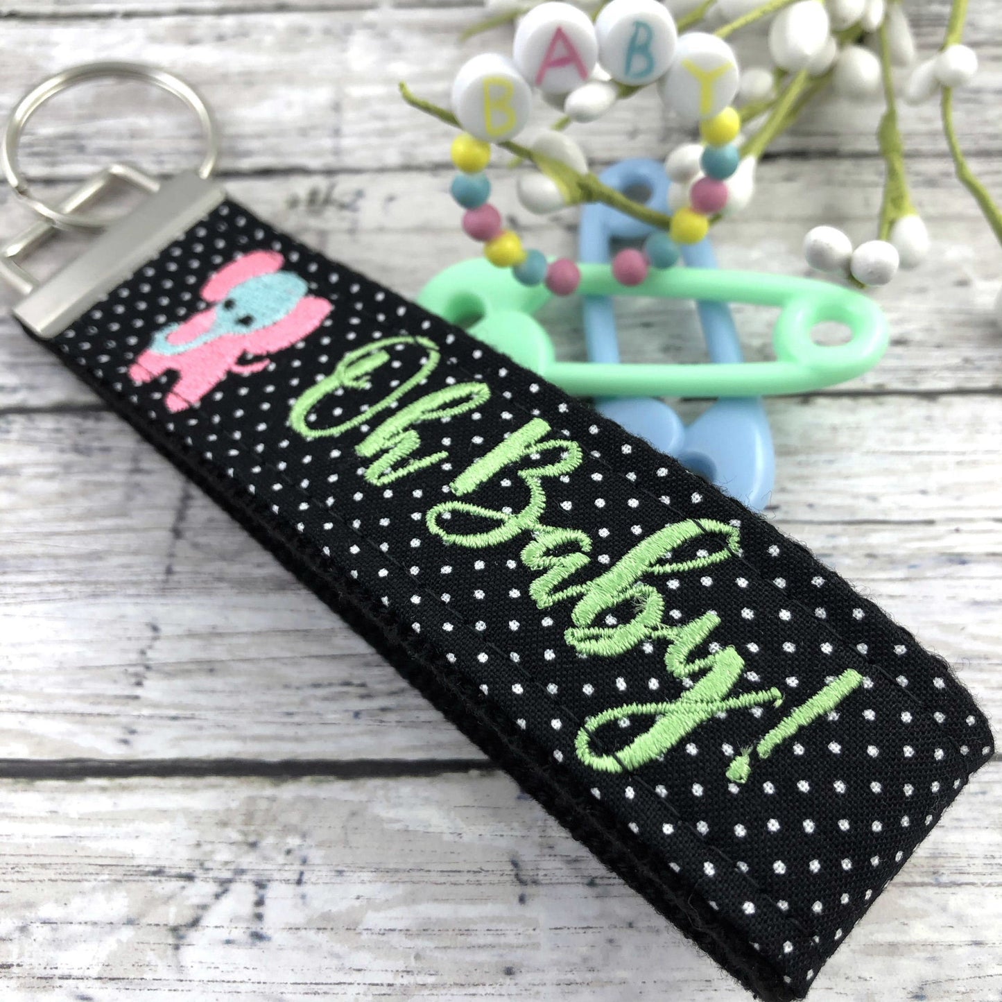 Expecting Mom Gift, Handmade Keychain Wristlet, New Mom Gift, Baby Shower Gift, Pregnancy Gift, Oh Baby, Elephant