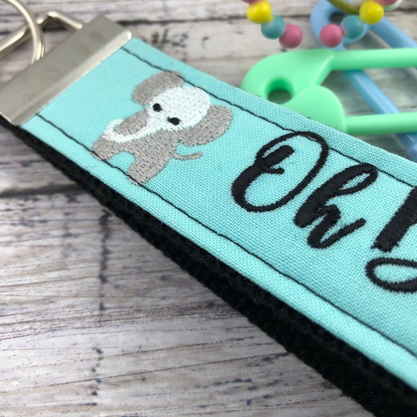 Expecting Mom Gift, Handmade Keychain Wristlet, New Mom Gift, Baby Shower Gift, Pregnancy Gift, Oh Baby, Elephant