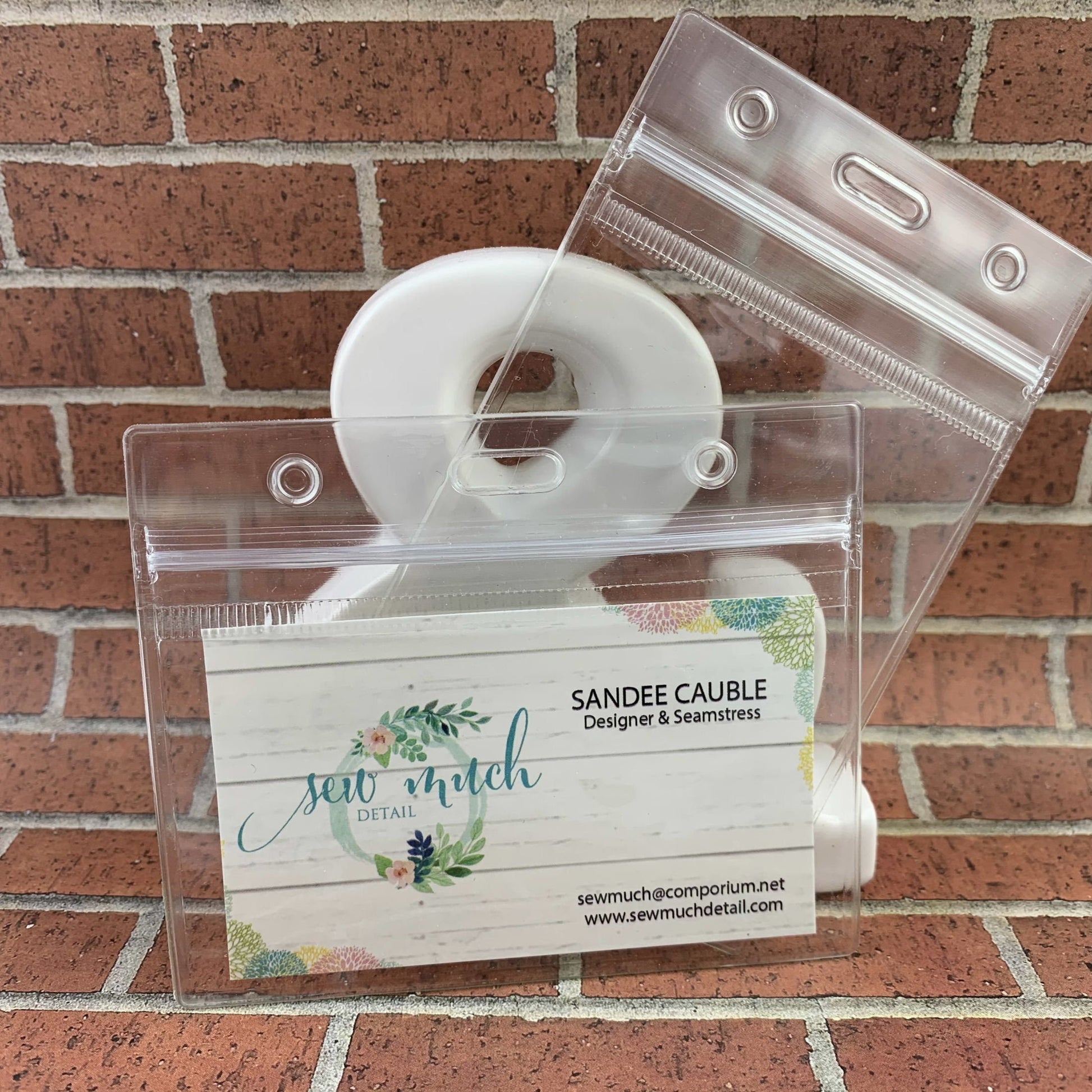 ID Badge Holder, Clear Plastic ID Card Holders, Horizontal Or Vertical Zip Lock, ID Vinyl Pouch, Name Tag Holder