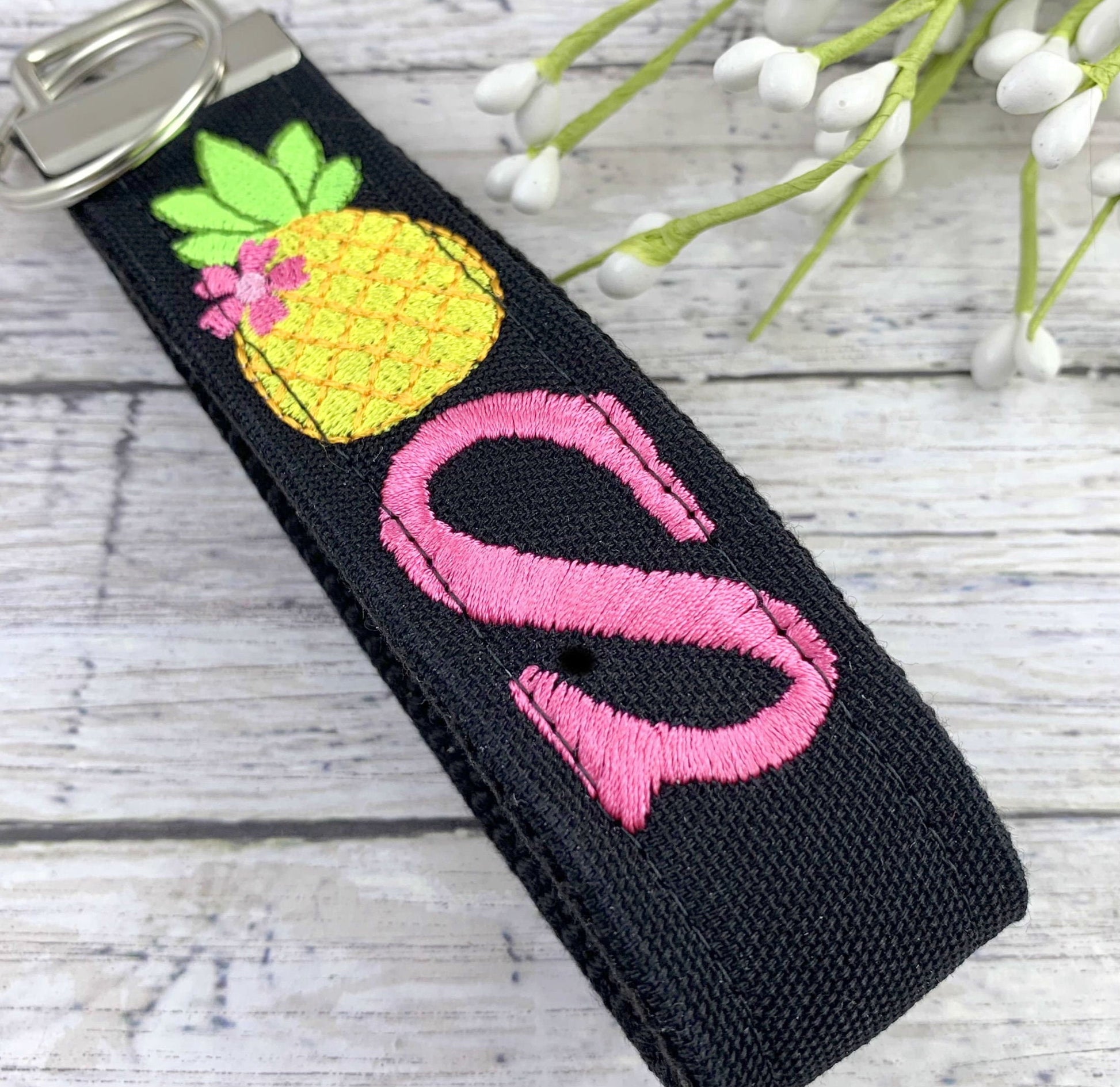 Pineapple Keychain, Pineapple Gifts, Popular Right Now, Coworker Christmas Gift, Monogrammed Keychain, Personalized Gifts, Best Friend Gifts