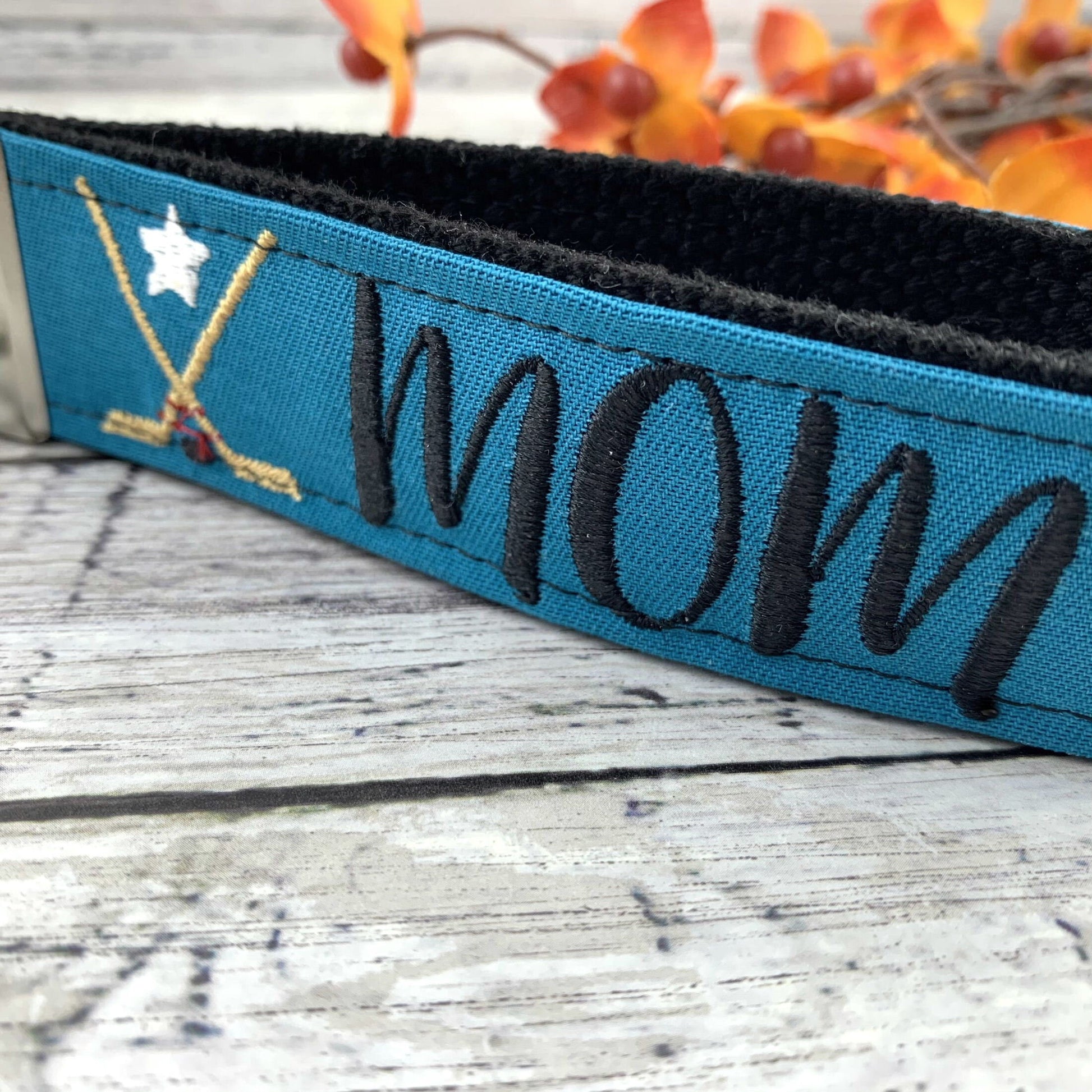 Handmade Hockey Mom Keychain Wristlet, Popular Right Now, Embroidered Keychain, Hockey Gifts, Mom Stocking Stuffer
