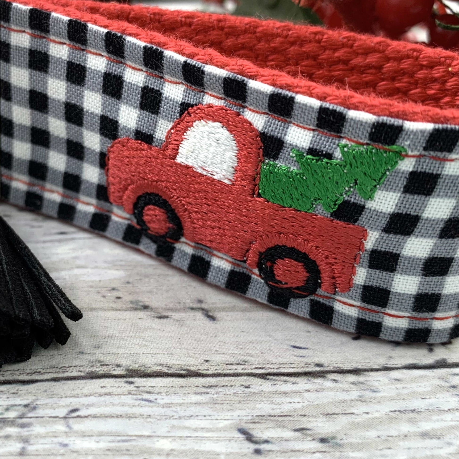 Red Truck Christmas Keychain, Secret Santa Gift For Women, Christmas Tree, Best Selling Items, Popular Right Now, Cute Keychain