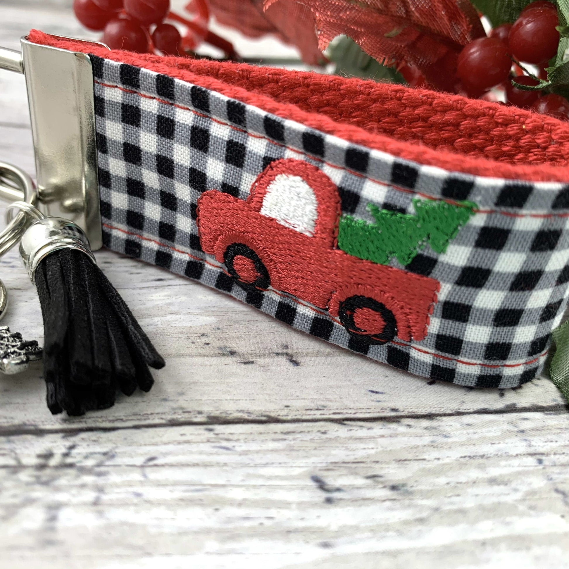 Red Truck Christmas Keychain, Secret Santa Gift For Women, Christmas Tree, Best Selling Items, Popular Right Now, Cute Keychain
