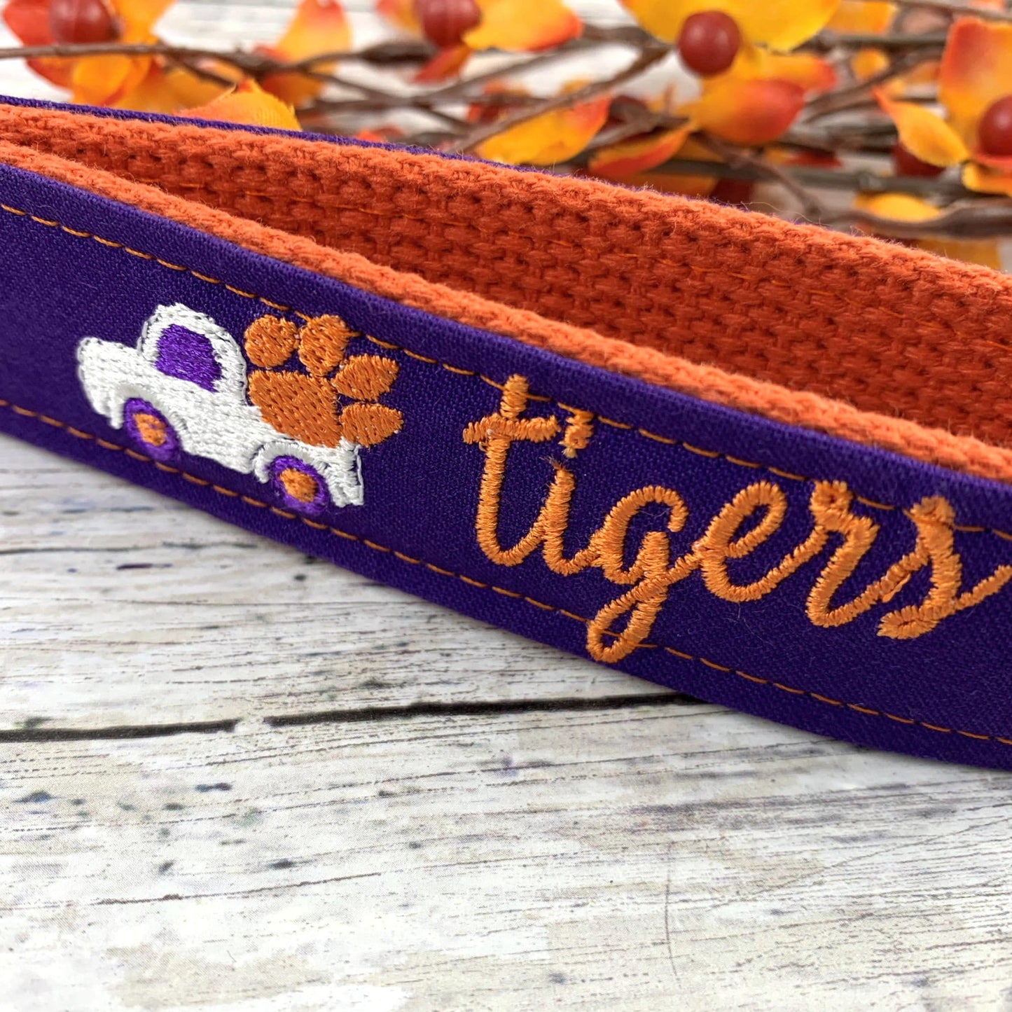 Clemson Wristlet Keychain, Approved Crafter License Holder, College Student Gift, Popular Right Now, Personalized Gift, Clemson Tigers