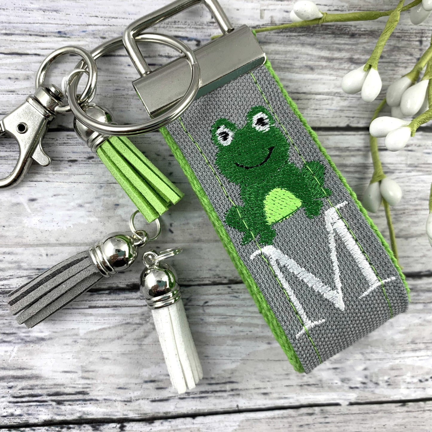 Handmade Frog Keychain, Frog Gifts, Popular Right Now, Personalized Gift, Frog, Personalized Keychain, Luggage Tag, Frogs, Moving Away Gift