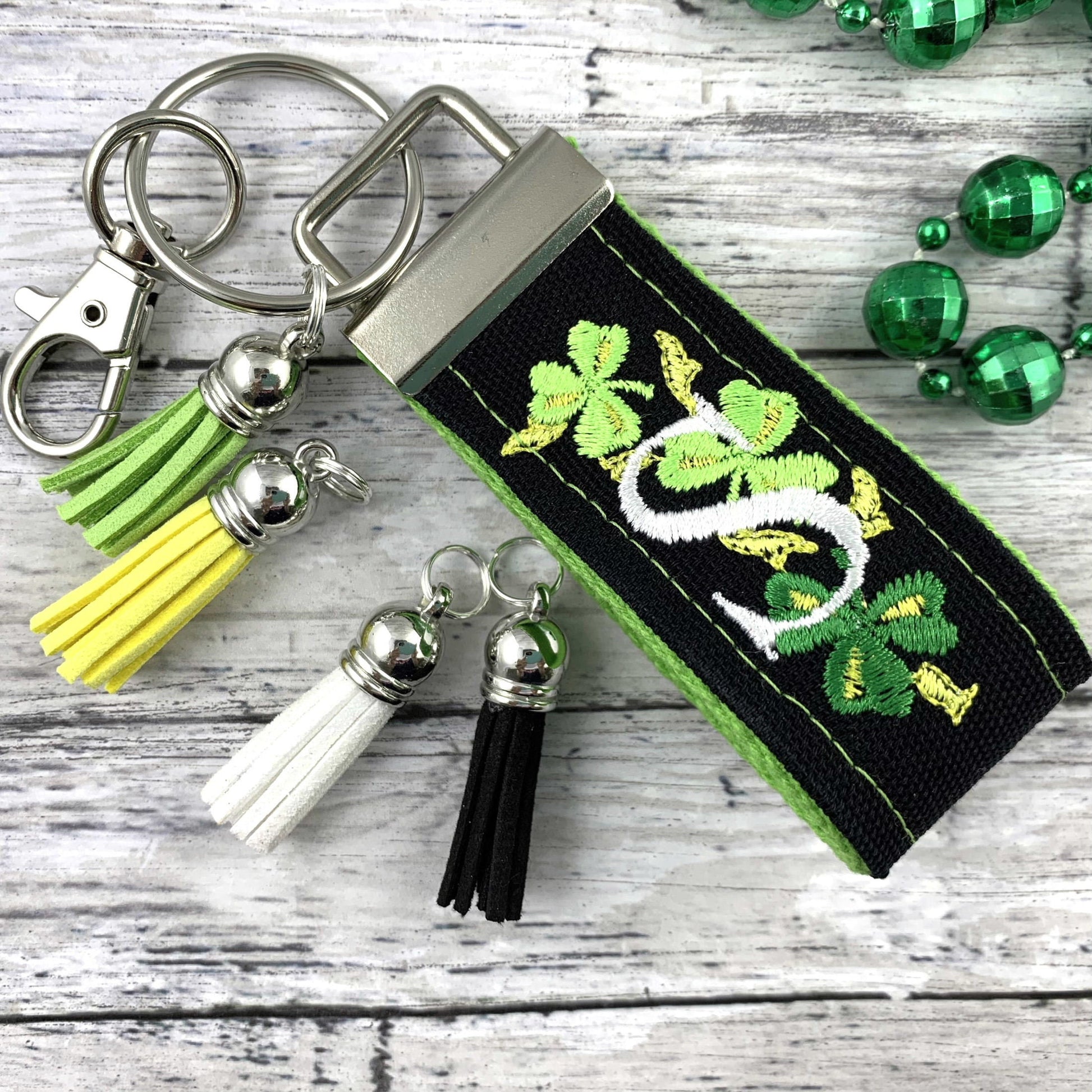 Handmade Four Leaf Clover Keychain, Embroidered Keychain, Popular Right Now, Personalized Gift, Personalized Keychain, Luggage Tag, Clover