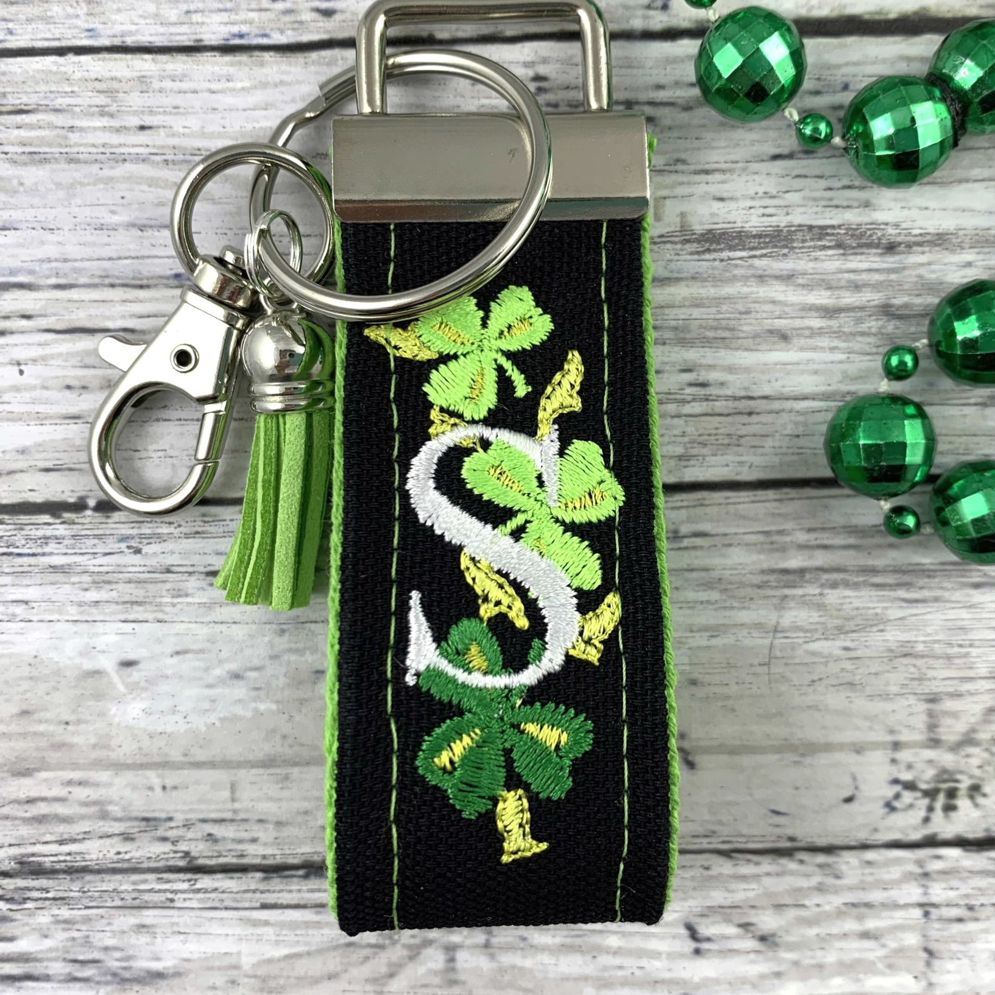 Handmade Four Leaf Clover Keychain, Embroidered Keychain, Popular Right Now, Personalized Gift, Personalized Keychain, Luggage Tag, Clover