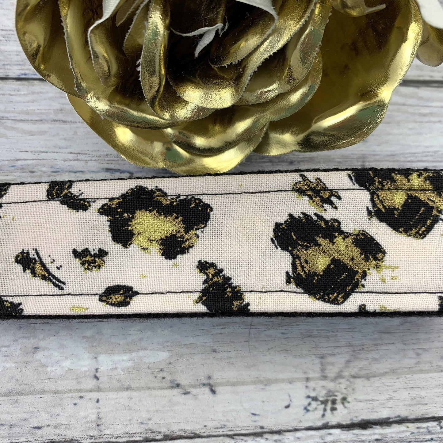 Handmade Leopard Keychain, College Graduation Gift for her, Mom Gift From Son, Popular Right Now, Wristlet Keychain, Thank you Gift Box