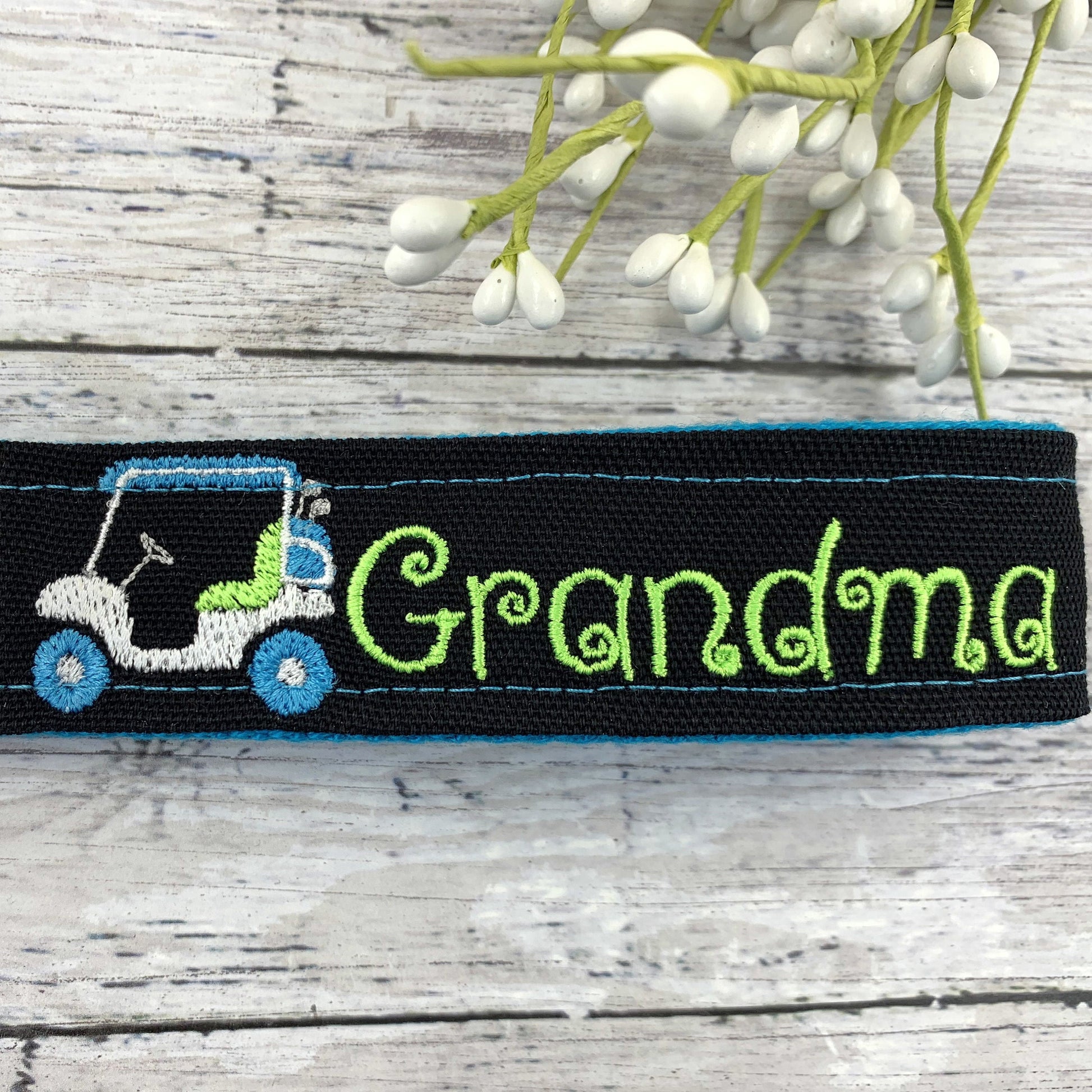 Handmade Grandma Keychain, Grandma Gift, Popular Right Now, Mother in Law Gift, Wristlet Keychain, Golf Gifts for Women, Retirement Gift