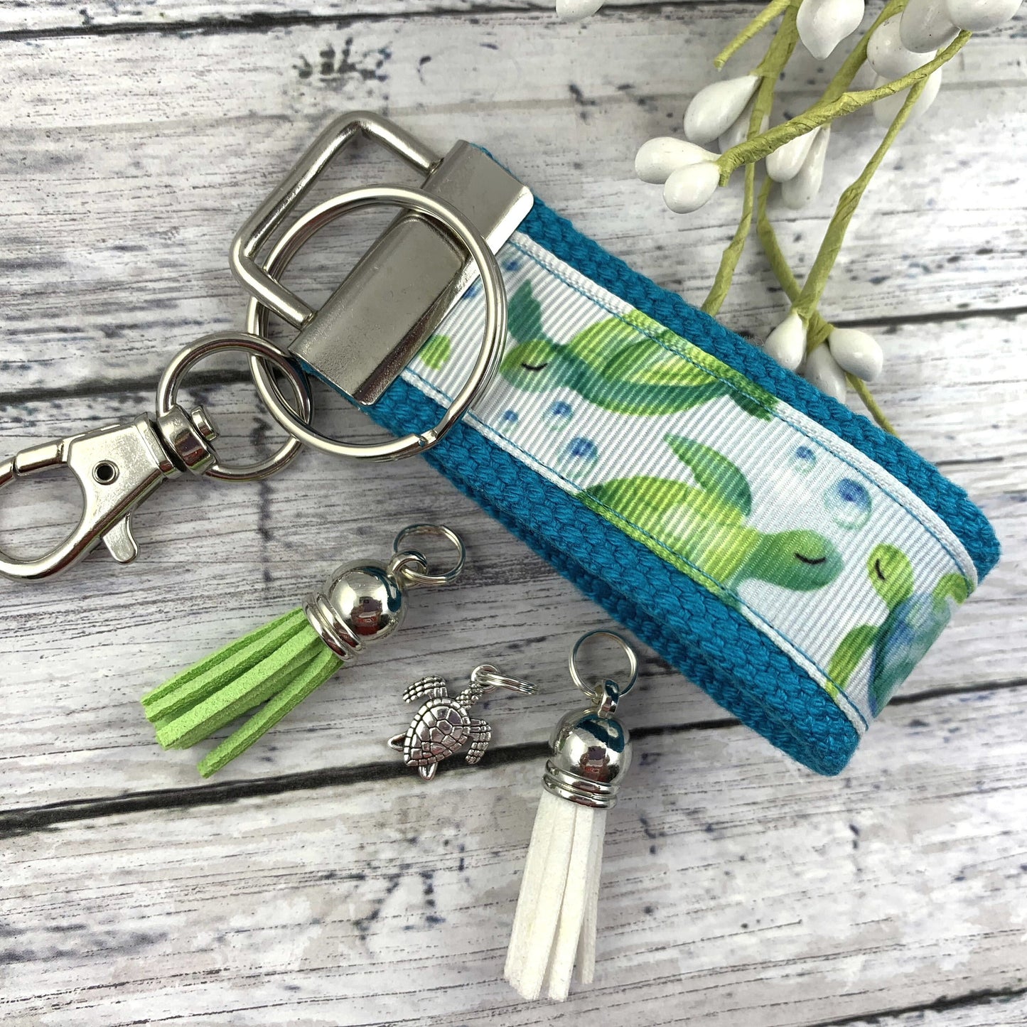 Handmade Sea Turtle Keychain, Sea Turtle Gifts, Popular Right Now, Beach Gifts, Sea Turtle, Luggage Tag, Moving Away Gift, Ribbon Keychain