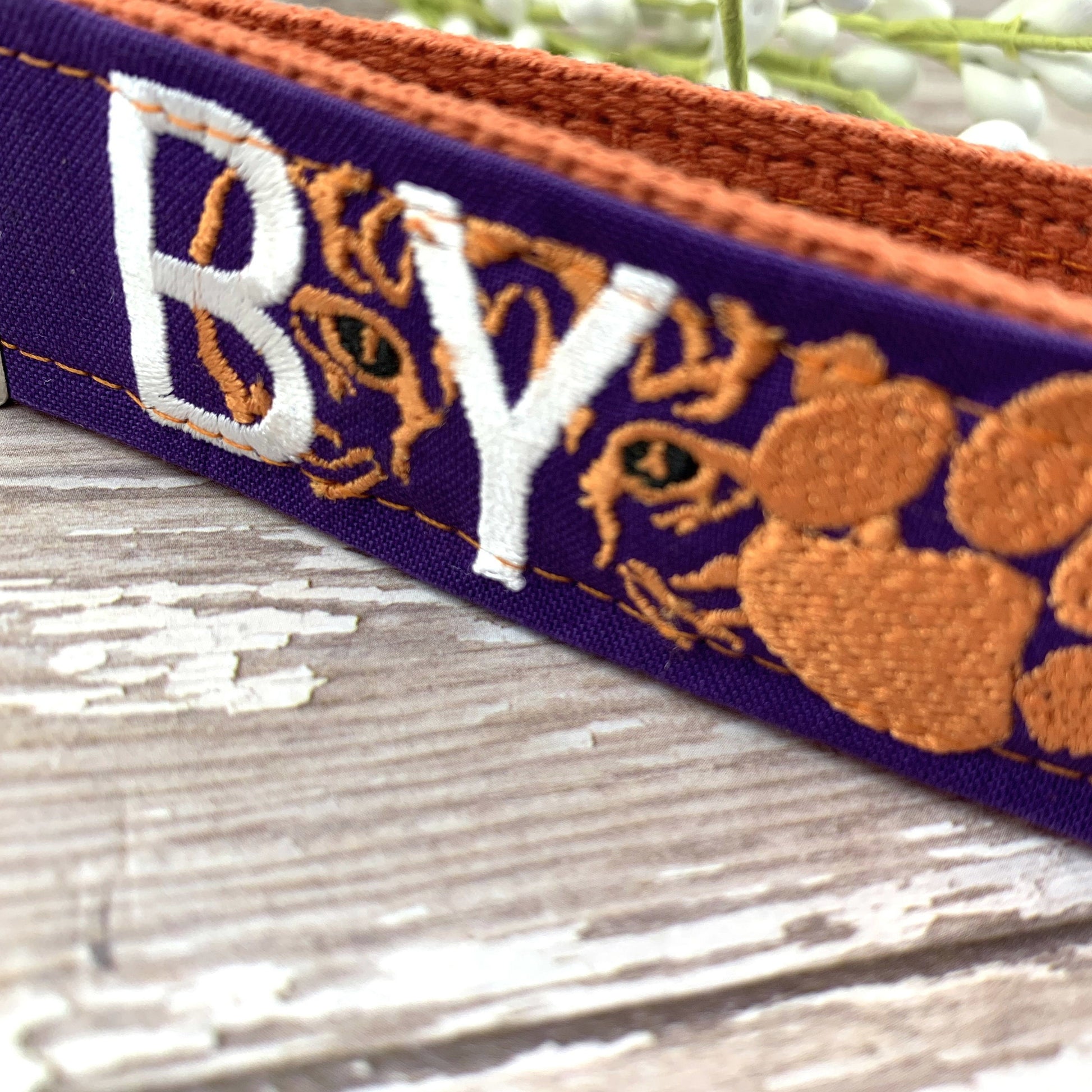 Clemson Wristlet Keychain, Approved Crafter License Holder, Wrist Keychain for Her, Key fob Wristlet, Keychain Wristlet, Clemson Tigers