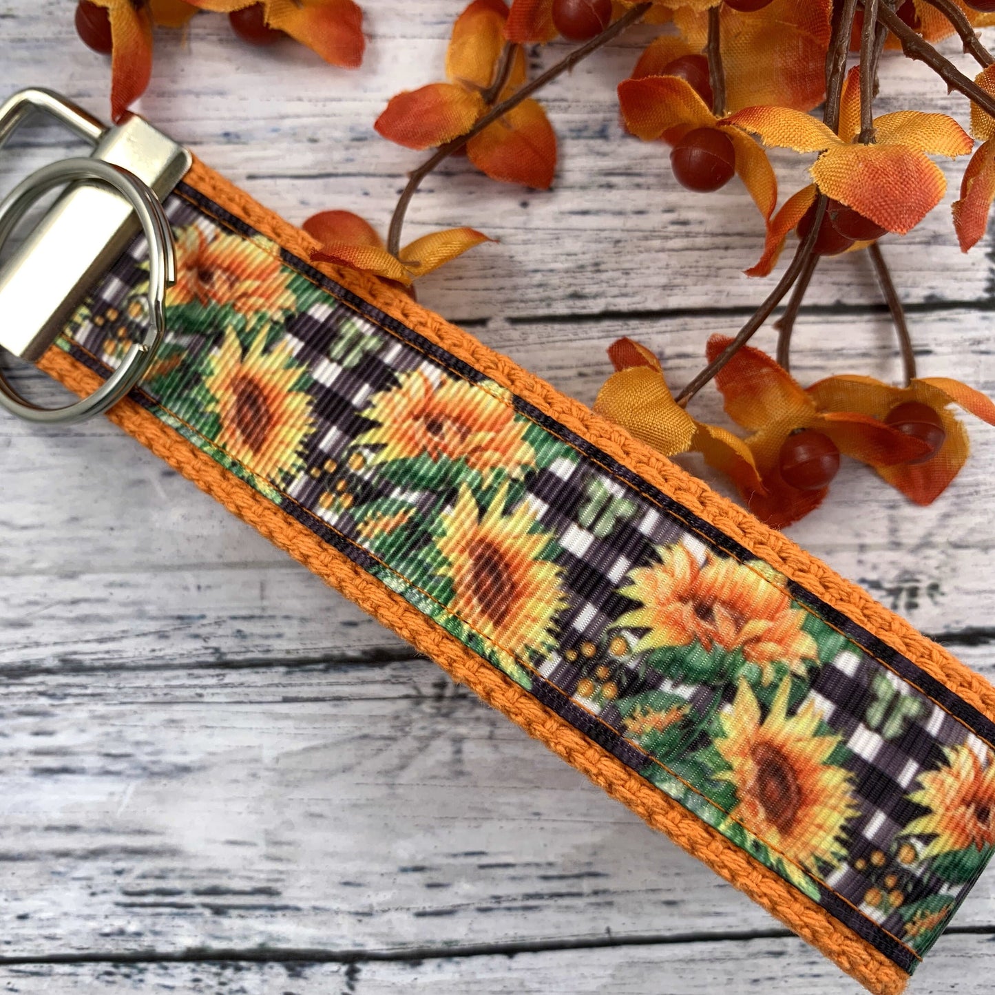 Handmade Sunflower Keychain, Ribbon Keychain, Popular Right Now, Keyfob Wristlet, Soul Sister Gift, Sunflower Gifts, Moving Away Gift
