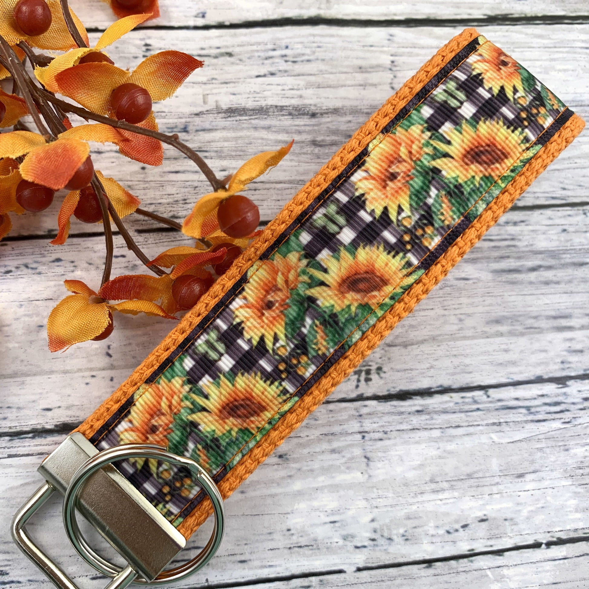 Handmade Sunflower Keychain, Ribbon Keychain, Popular Right Now, Keyfob Wristlet, Soul Sister Gift, Sunflower Gifts, Moving Away Gift