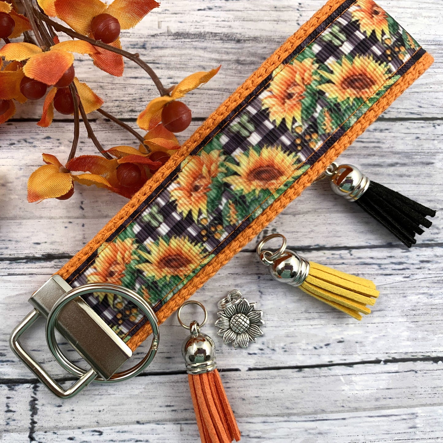 Handmade Sunflower Keychain, Ribbon Keychain, Popular Right Now, Keyfob Wristlet, Soul Sister Gift, Sunflower Gifts, Moving Away Gift