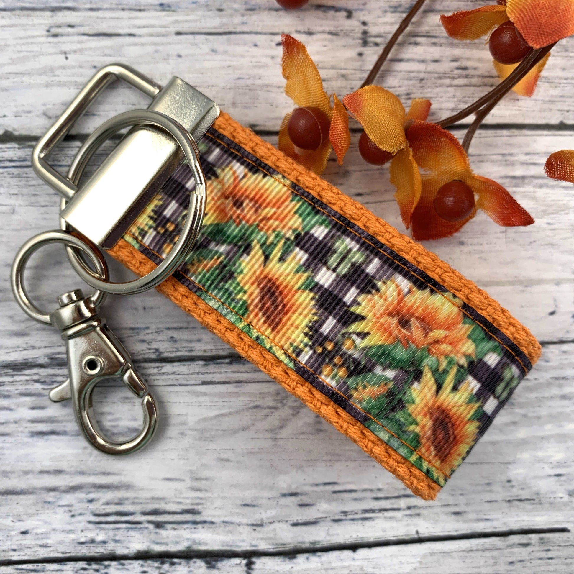 Handmade Sunflower Keychain, Sunflower Gifts, Popular Right Now, Mini Keychain, Sunflowers, Luggage Tag, Moving Away Gift, Ribbon Keychain