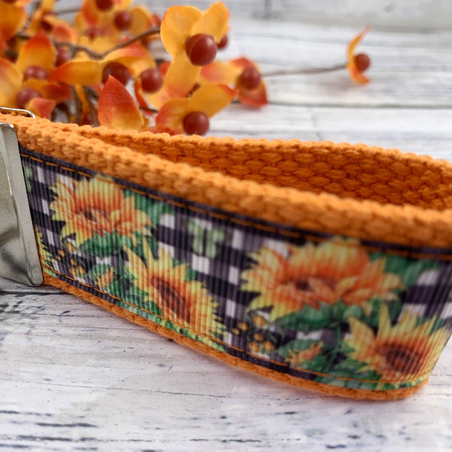 Handmade Sunflower Keychain, Sunflower Gifts, Popular Right Now, Mini Keychain, Sunflowers, Luggage Tag, Moving Away Gift, Ribbon Keychain