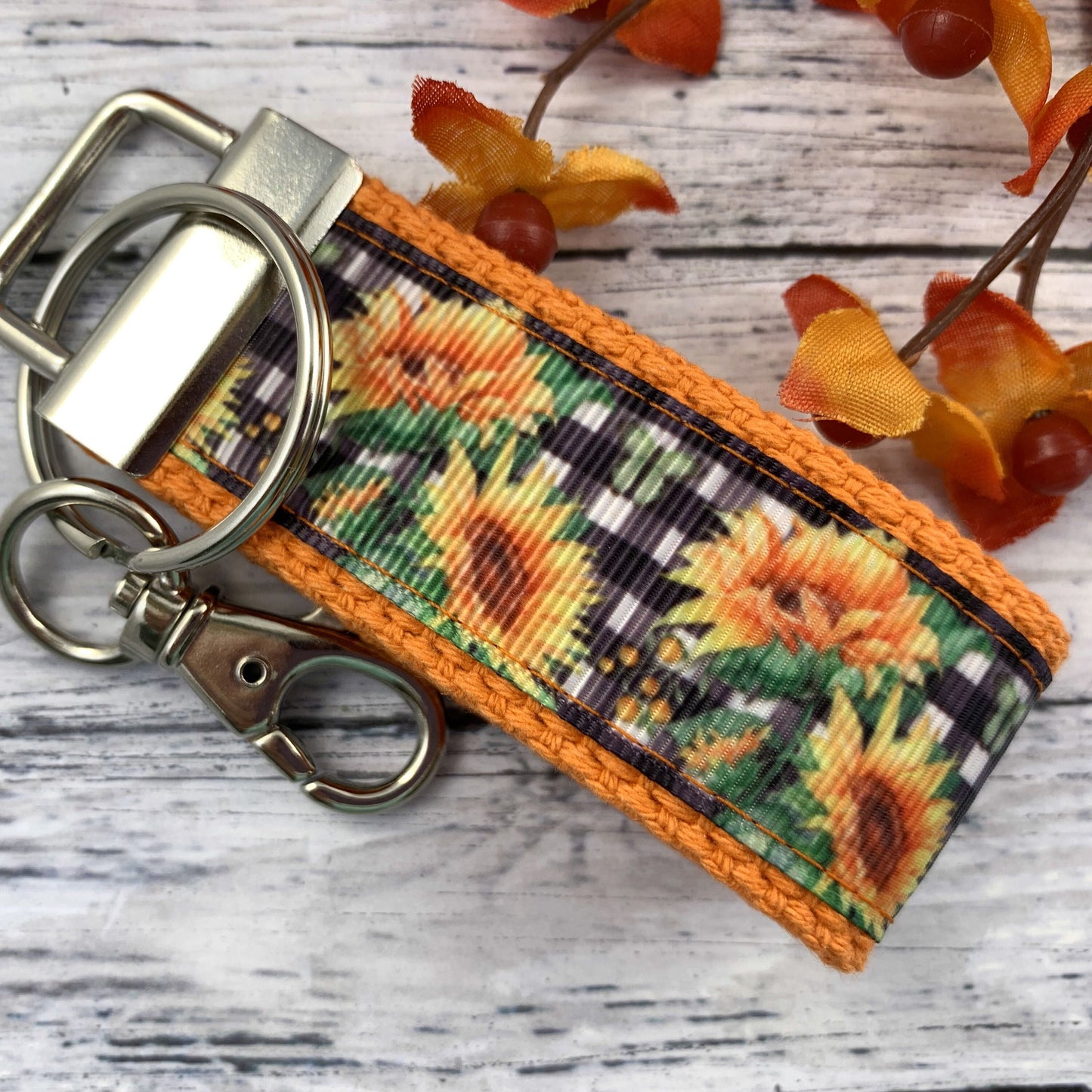 Handmade Sunflower Keychain, Sunflower Gifts, Popular Right Now, Mini Keychain, Sunflowers, Luggage Tag, Moving Away Gift, Ribbon Keychain