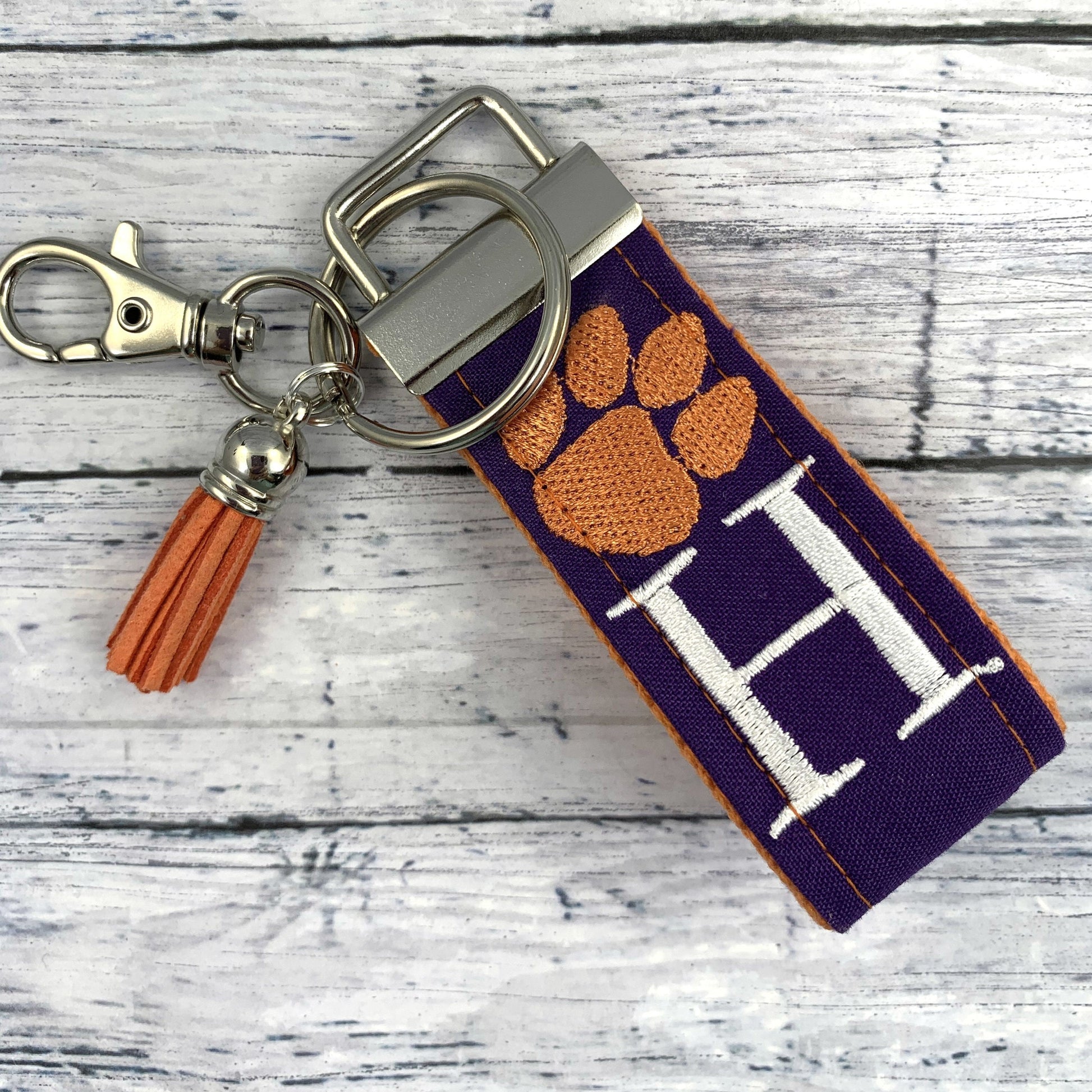 Clemson Keychain, Approved Crafter License Holder, Popular Right Now, Luggage Tag, Clemson Tigers, Clemson Gifts, Clemson Graduation