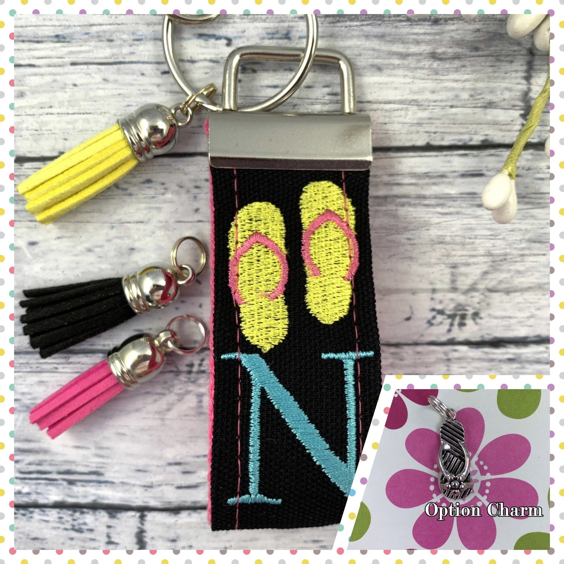 Flip Flop Keychain, Stress Relief Gift, Flip Flops, Popular Right Now, Travel Gift, Beach Gifts, Girls Weekend Gift, Beach Lover, Beach Gift