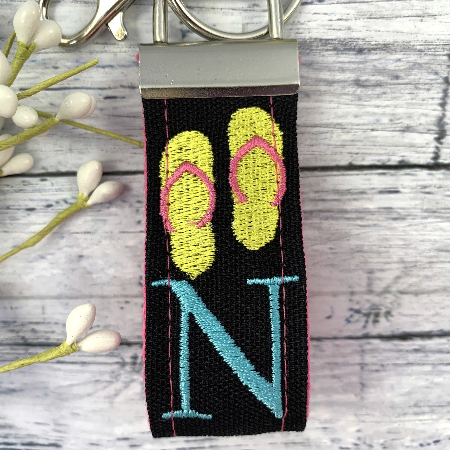 Flip Flop Keychain, Stress Relief Gift, Flip Flops, Popular Right Now, Travel Gift, Beach Gifts, Girls Weekend Gift, Beach Lover, Beach Gift