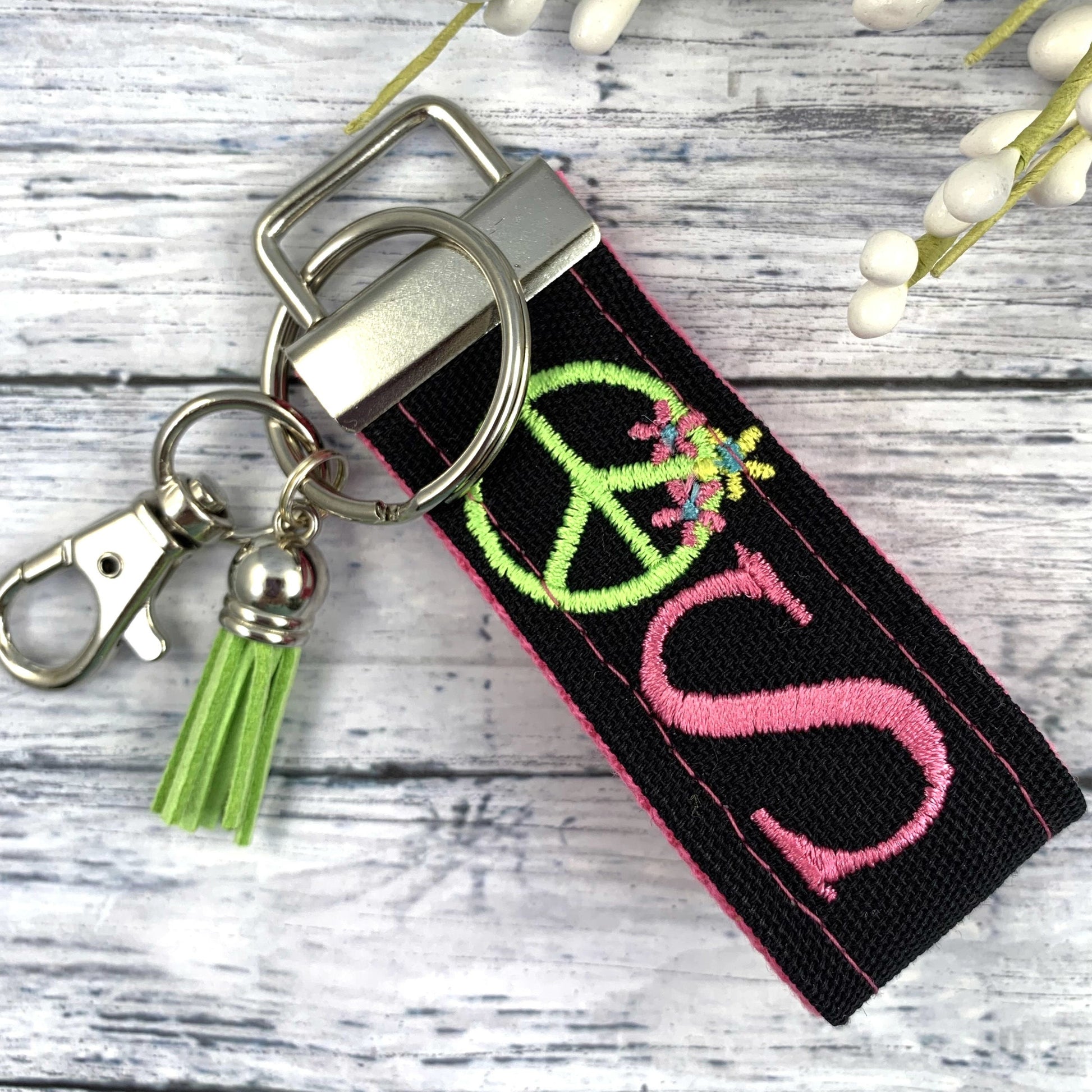 Peace Sign Initial Keychain, Stress Relief Gift, Popular Right Now, Cheer up Gift, Goodbye Friend Gift, Peace Symbol, Peace Sign Gifts