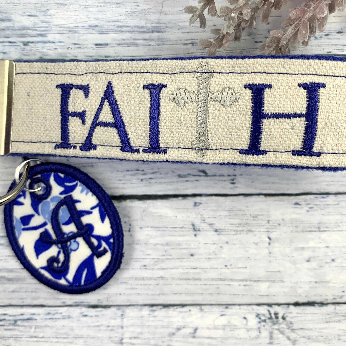 Faith Wristlet Keychain, Wrist Keychain for Her, Key fob Wristlet, Keychain Wristlet, Bracelet Keychain, Inspirational Keychain, Monogram