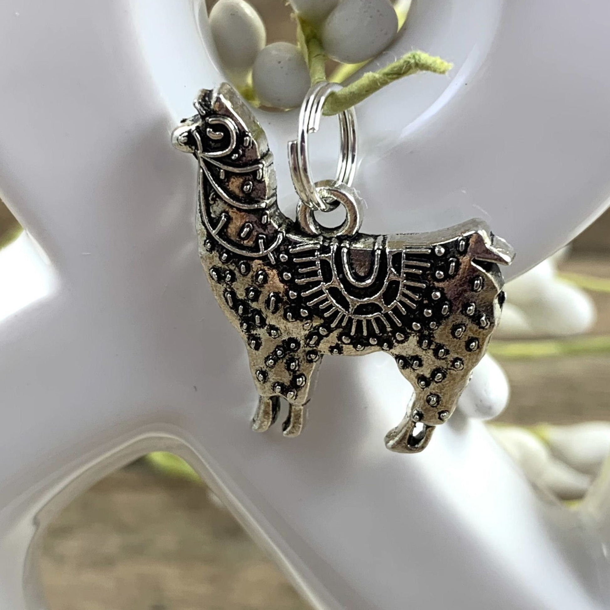 Llama Keychain, Llama Gifts, Llama Gift, Backpack Keychain, Letter Keychain, Embroidered Keychain, Cool Keychain, Luggage Tag, Mama Llama