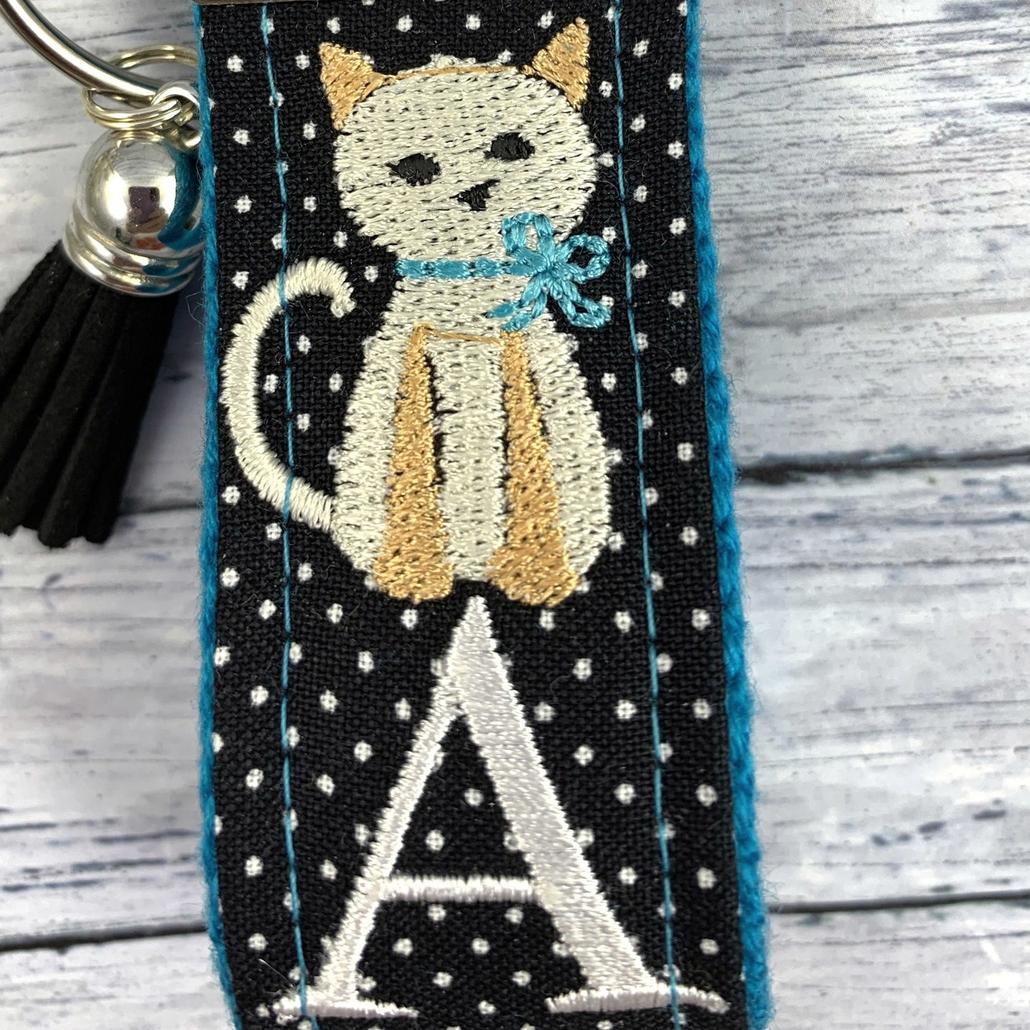 Cat Mom Keychain, Rescue Mom, Vet Tech Gift, Cat Lover Gift Ideas, Adopt a Pet, Pet Sitter, Cat Owner, Personalized Keychain, Luggage Tag