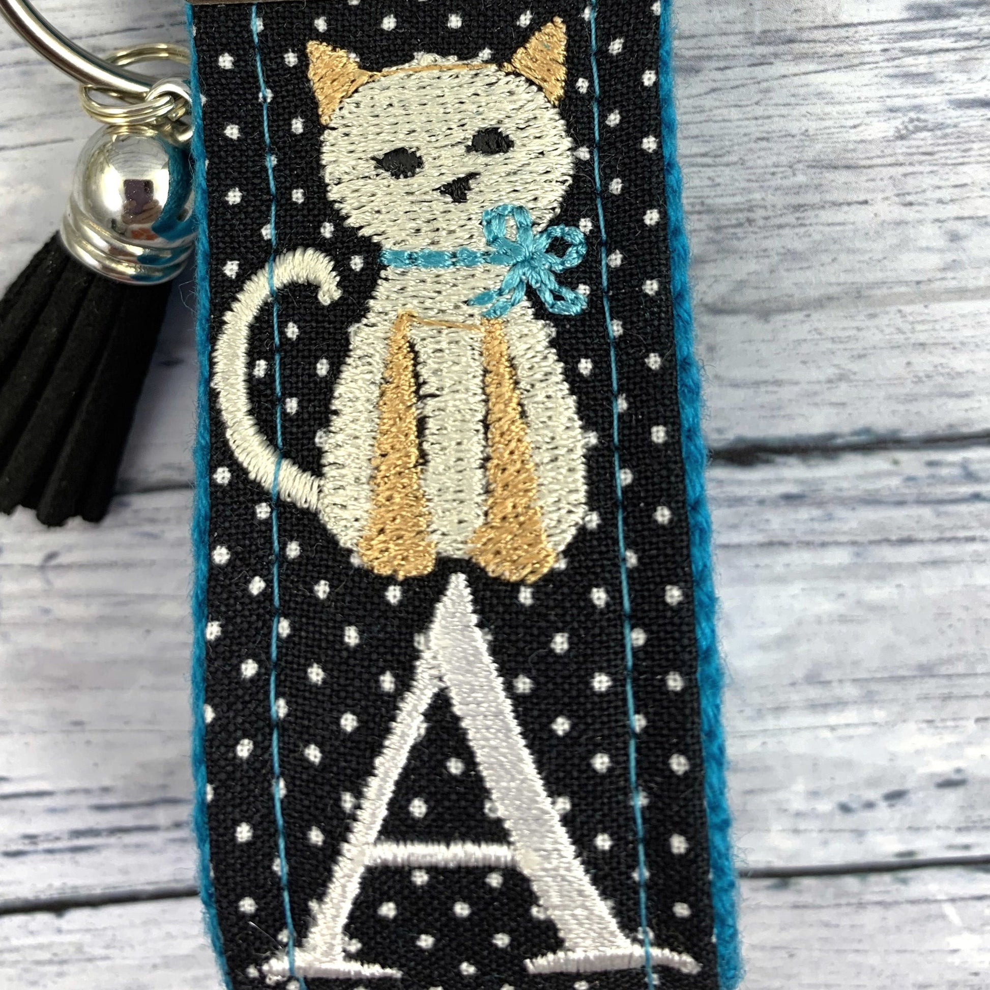Cat Mom Keychain, Rescue Mom, Vet Tech Gift, Cat Lover Gift Ideas, Adopt a Pet, Pet Sitter, Cat Owner, Personalized Keychain, Luggage Tag