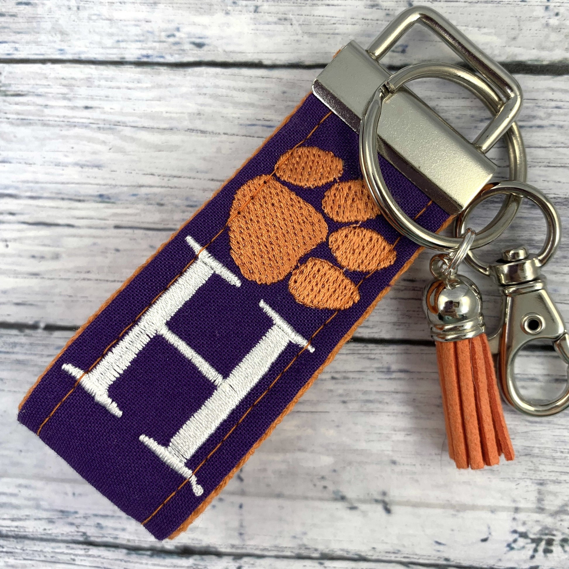 Clemson Keychain, Approved Crafter License Holder, Popular Right Now, Luggage Tag, Clemson Tigers, Clemson Gifts, Clemson Graduation
