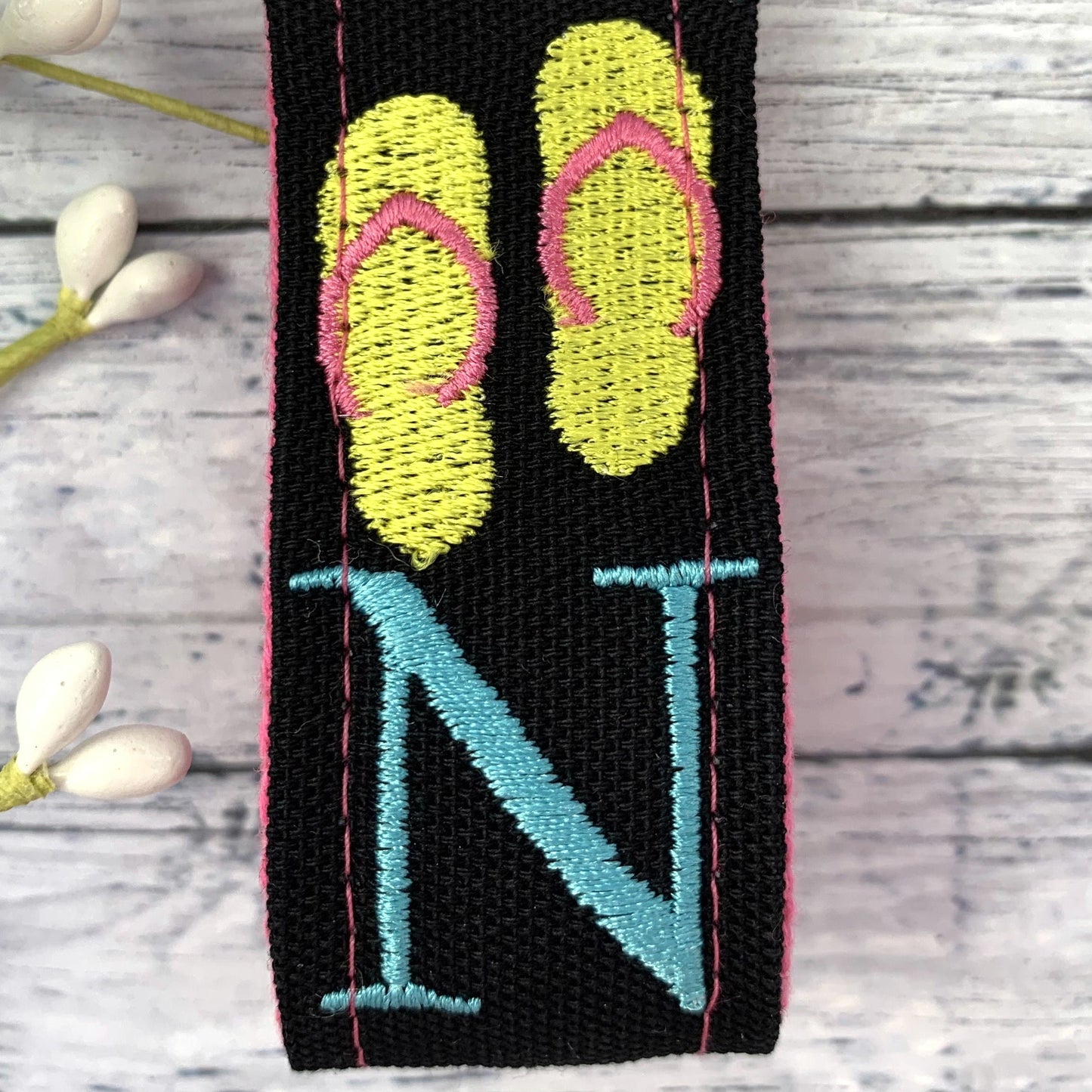 Flip Flop Keychain, Stress Relief Gift, Flip Flops, Popular Right Now, Travel Gift, Beach Gifts, Girls Weekend Gift, Beach Lover, Beach Gift