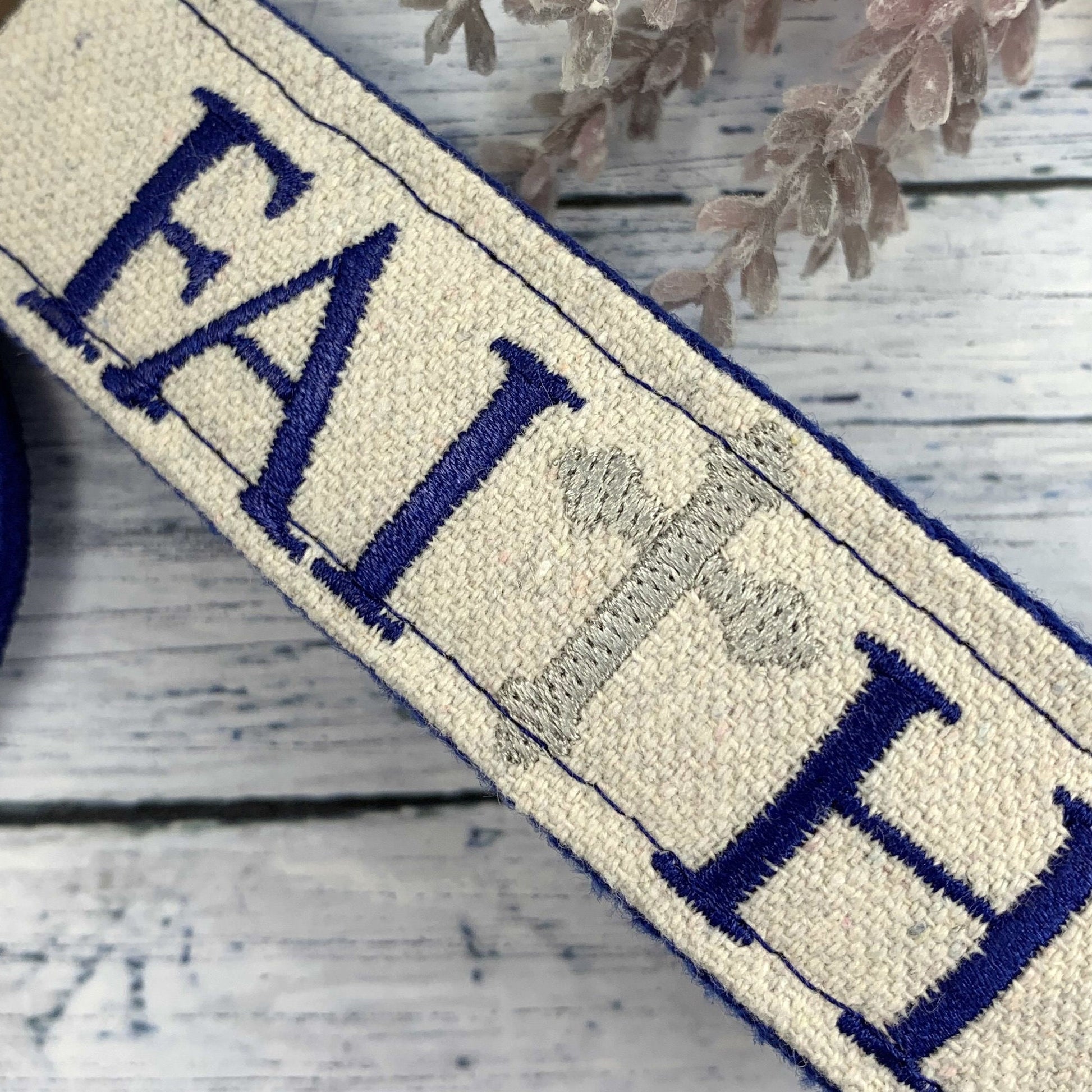 Faith Wristlet Keychain, Wrist Keychain for Her, Key fob Wristlet, Keychain Wristlet, Bracelet Keychain, Inspirational Keychain, Monogram