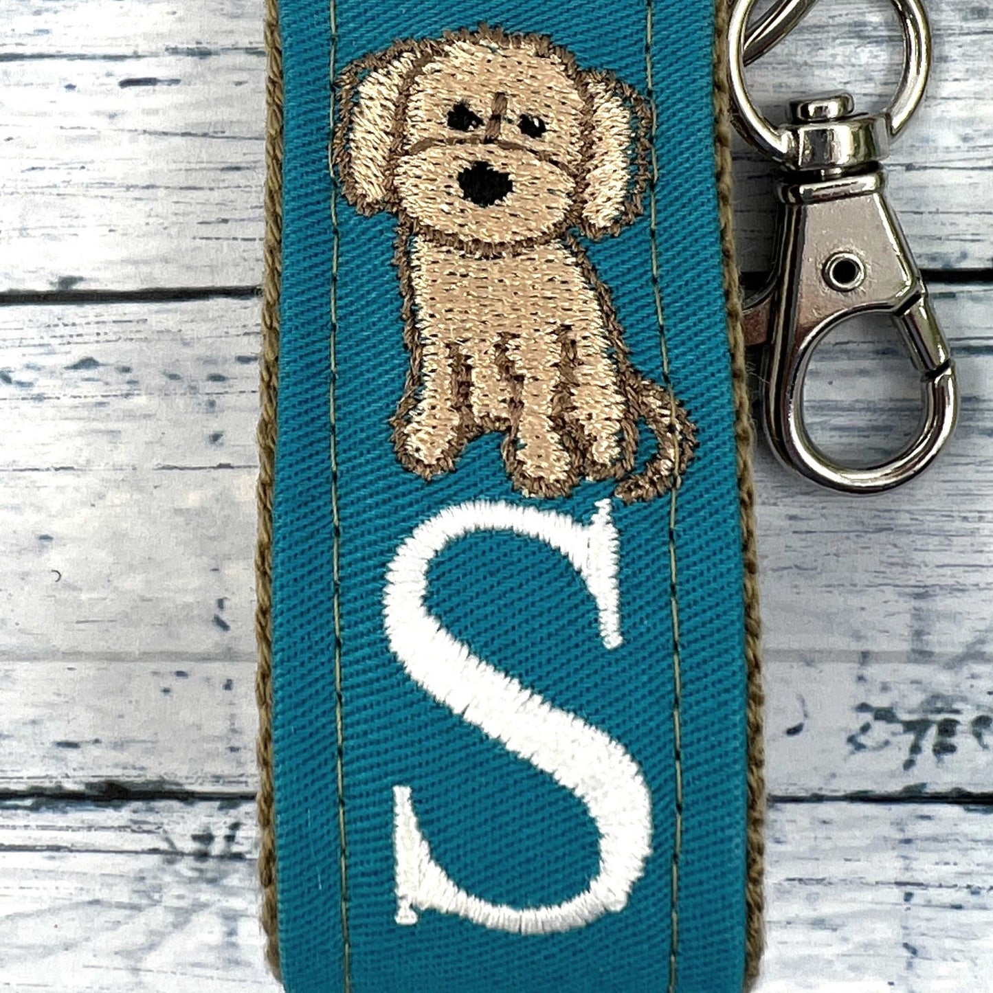 Handmade Golden Doodle Keychain, Doodle Mom, Golden Doodle Gift, Popular Right Now, Personalized Gift, Personalized Keychain, Luggage Tag