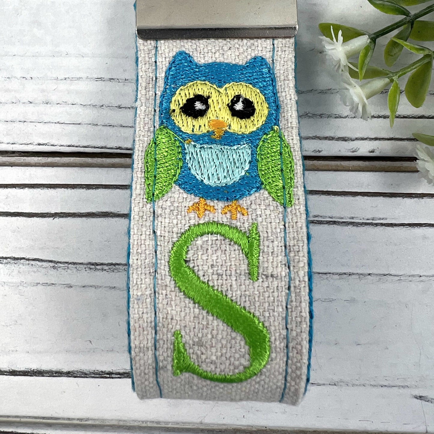 Handmade Owl Keychain, Owl Gift, High School Teacher, Customizable Keychain, Personalized Keychain, Luggage Tag, Teacher Retirement Gift