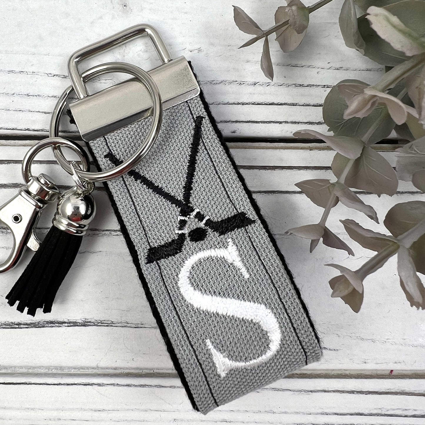 Hockey Mom Keychain, Hockey Coach Gifts, Hockey Gifts, Customizable Keychain, Personalized Keychain, Luggage Tag, Hockey Life, Hockey Team