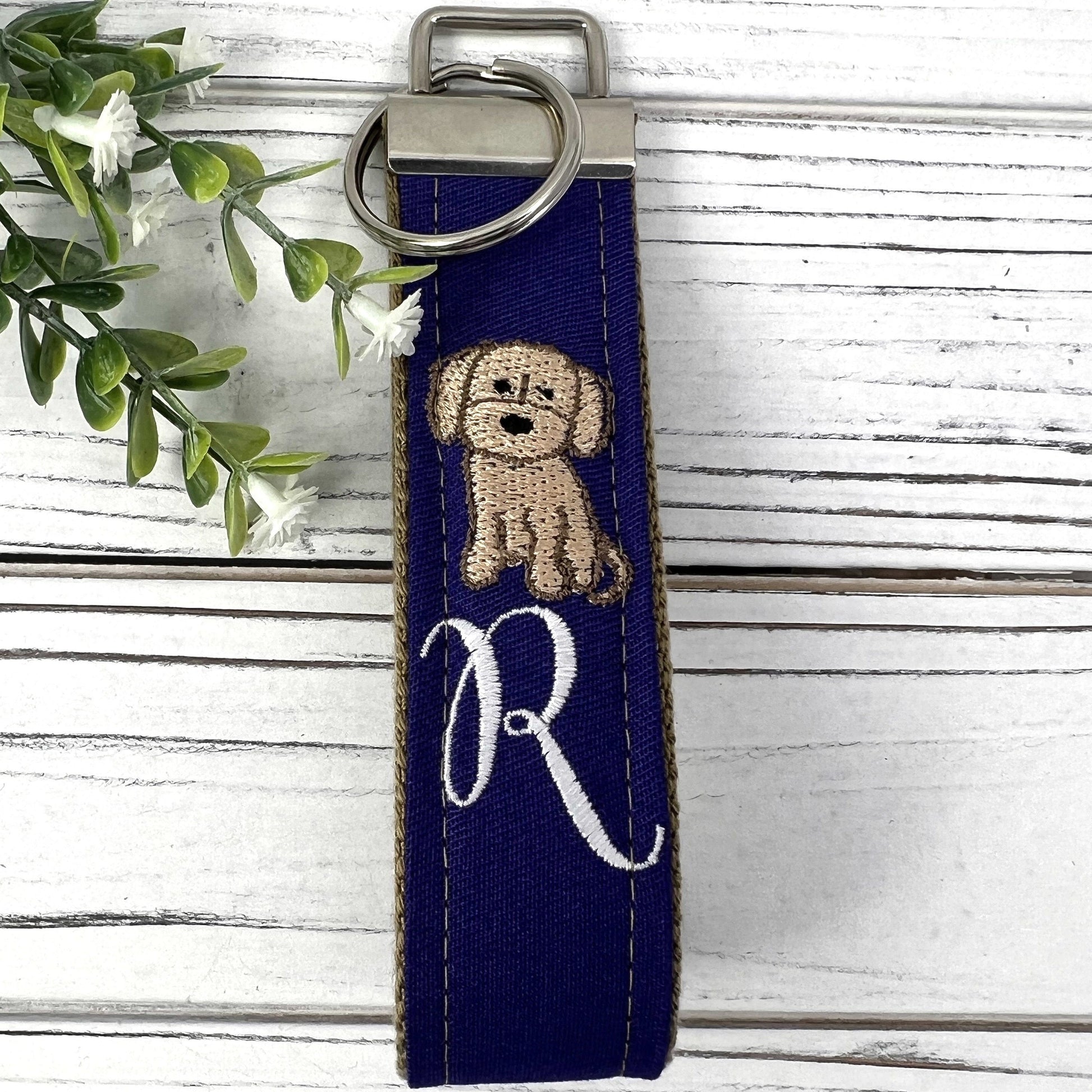 Goldendoodle Keychain, Doodle Mom, GoldenDoodle Gifts, Popular Right Now, Personalized Gift, Personalized Keychain, Wristlet Keychain