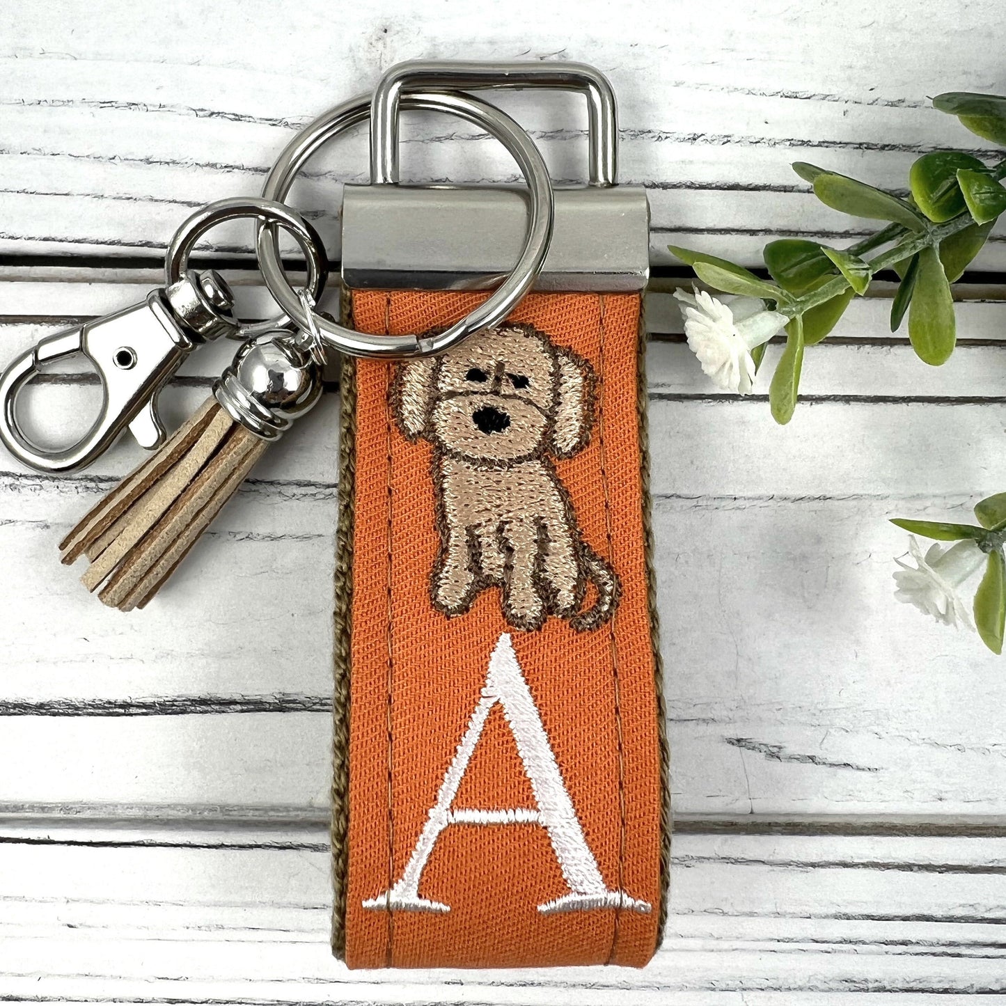 Handmade Golden Doodle Keychain, Doodle Mom, Golden Doodle Gift, Popular Right Now, Personalized Gift, Personalized Keychain, Luggage Tag