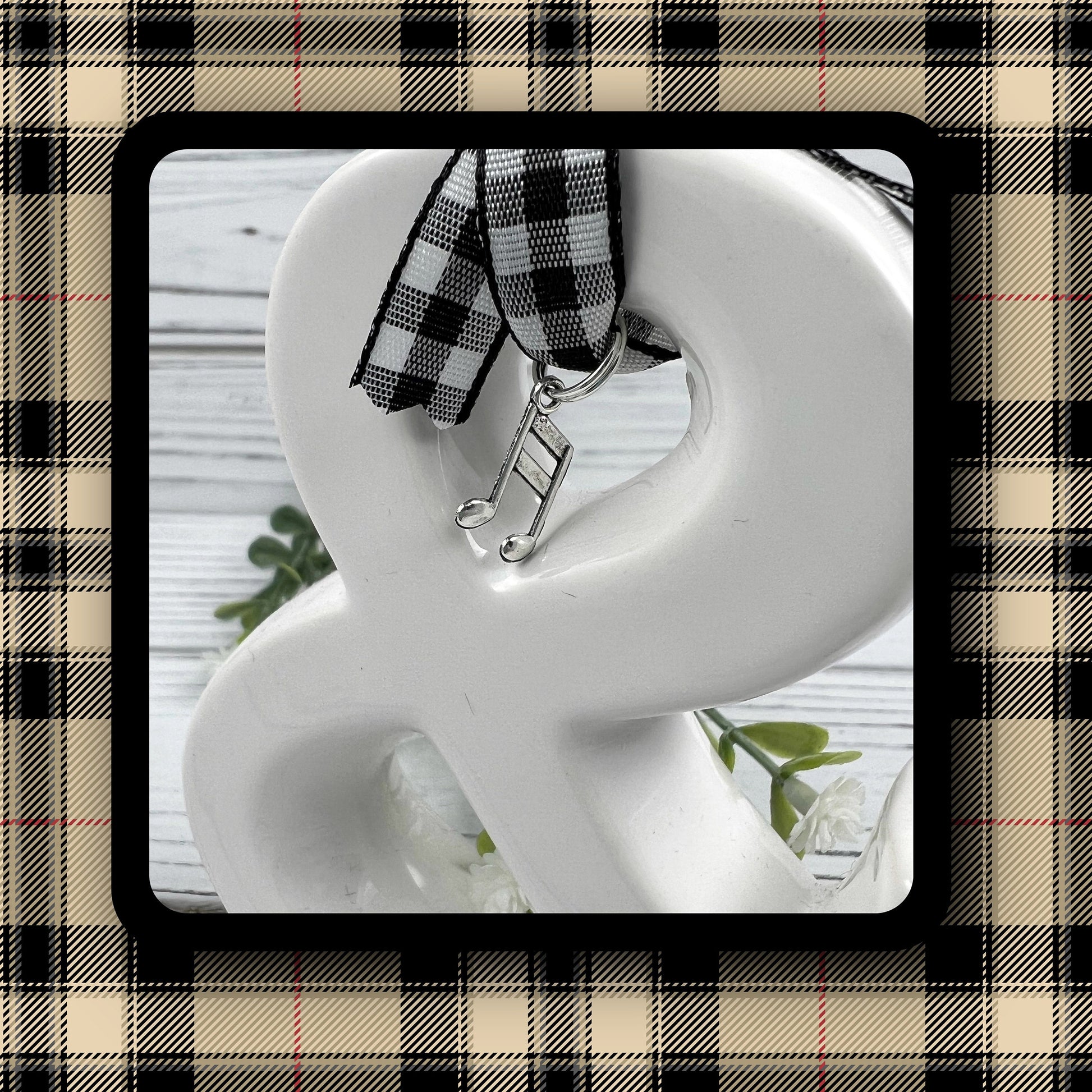 Handmade Music Keychain, Music Gift, Musical Notes, Popular Right Now, Personalized Gift, Music Teacher Gift Personalized Keychain, Musical