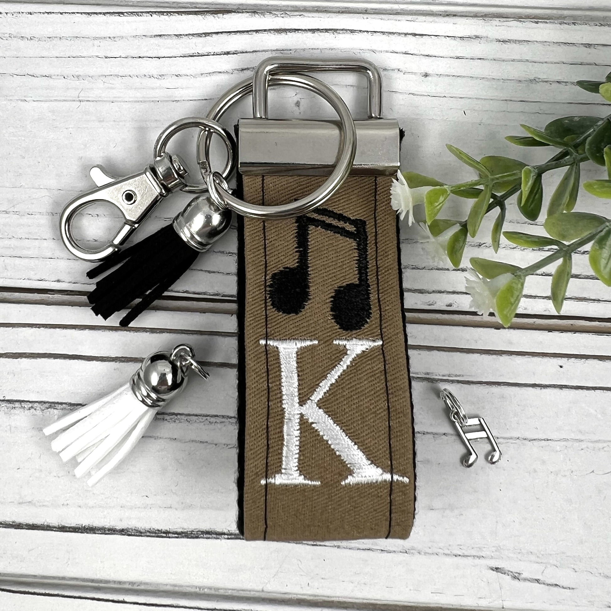 Handmade Music Keychain, Music Gift, Musical Notes, Popular Right Now, Personalized Gift, Music Teacher Gift Personalized Keychain, Musical