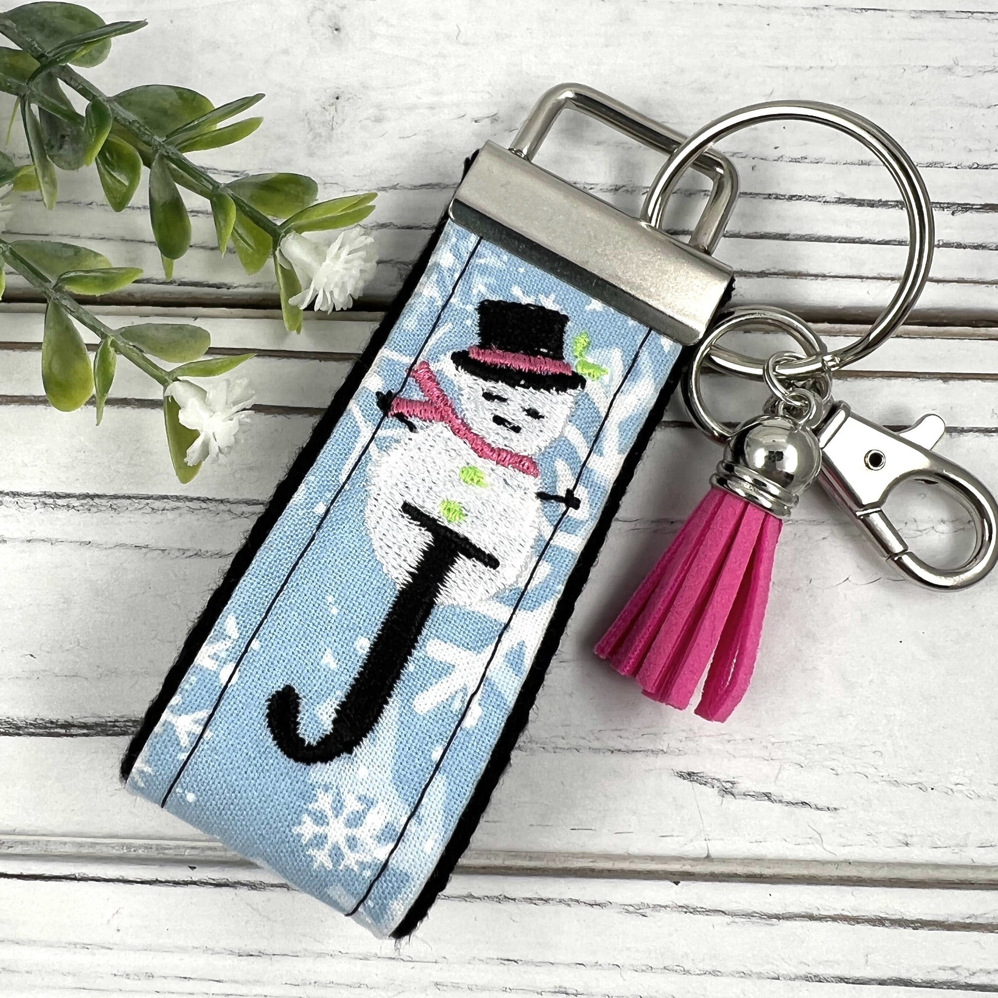 Snowman Keychain, Friend Keychain, Snowflake Keychain, Initial Keychain, Car Keychain, Secretary Gift, Snowman Gifts, Snowmen, Mini Keychain