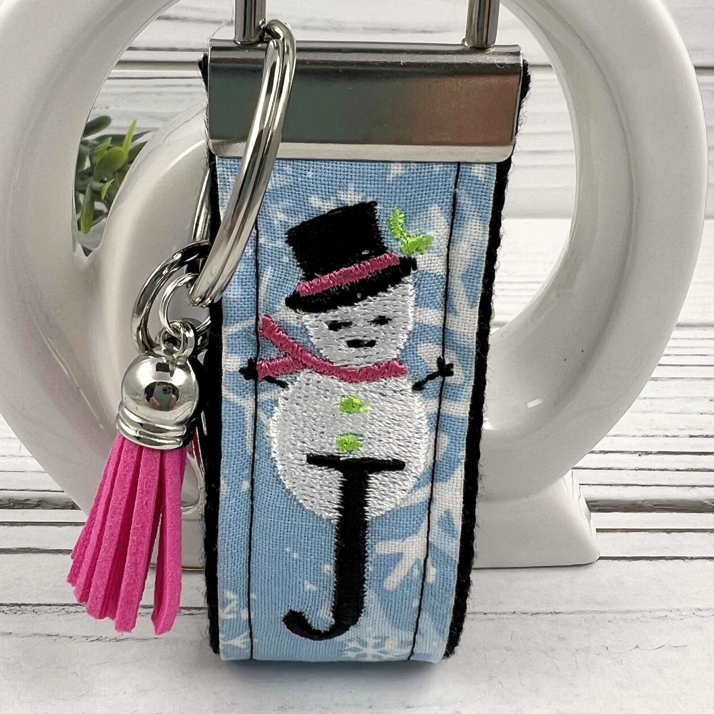 Snowman Keychain, Friend Keychain, Snowflake Keychain, Initial Keychain, Car Keychain, Secretary Gift, Snowman Gifts, Snowmen, Mini Keychain