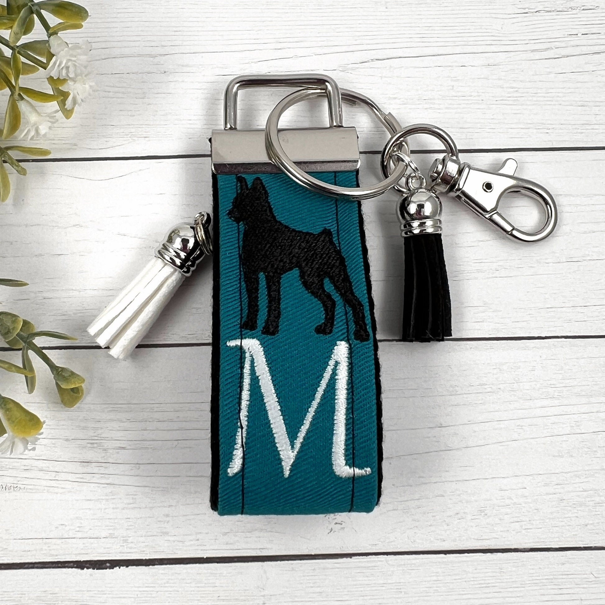 Handmade Miniature Pinscher Keychain, Doberman Gifts, Mini Pinscher, Doberman Pinscher, Personalized Gift, Personalized Keychain, Dog Mom