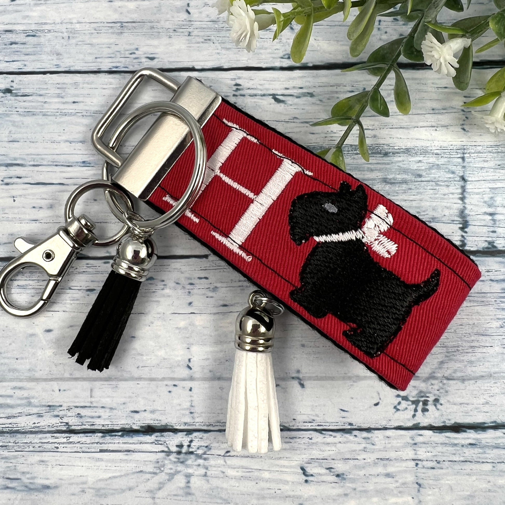 Handmade Scottish Terrier Keychain, Scottie Dog, Scottie Dog Gifts, Scottish Terrier Gifts, Life is Better with a Dog, Initial Keychain