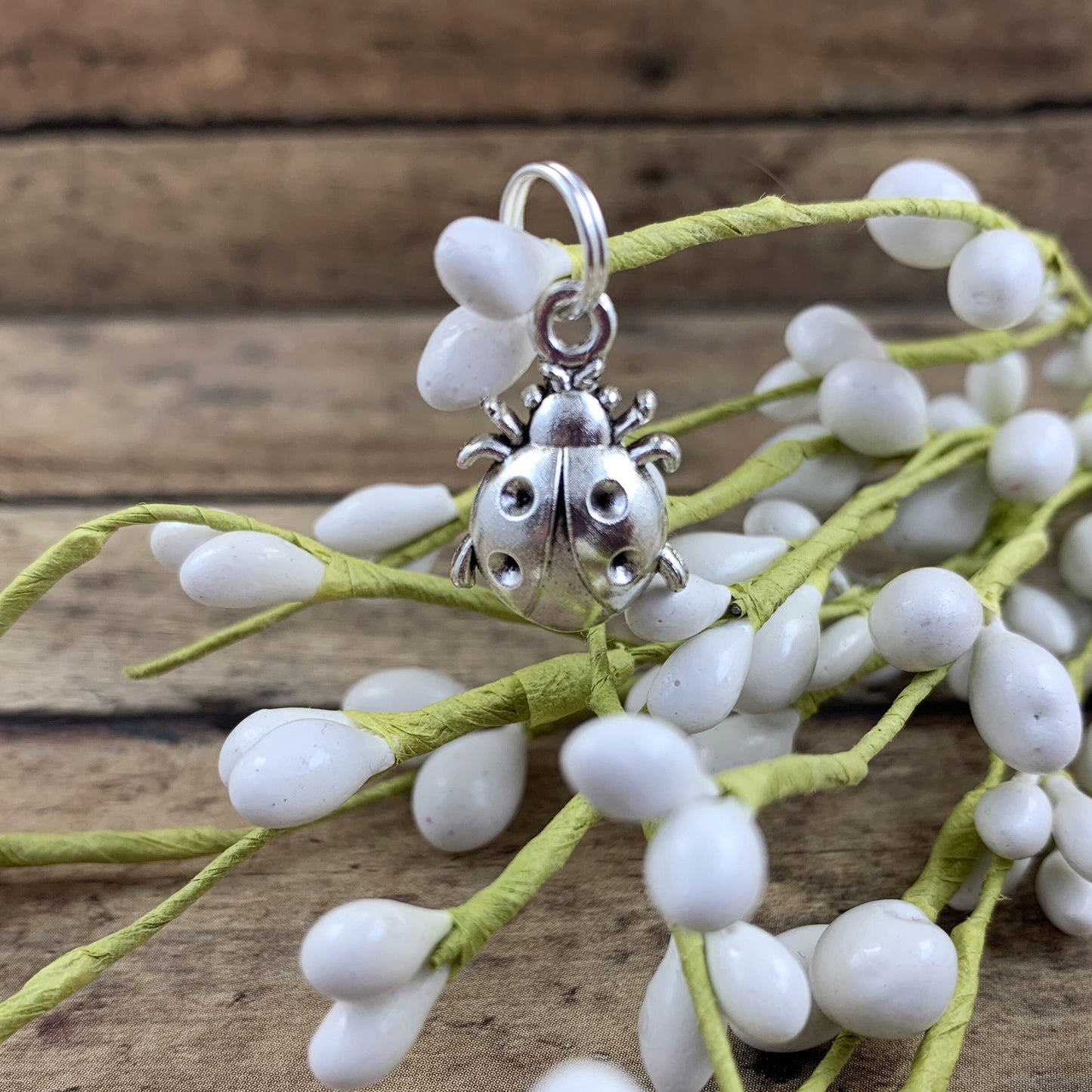 Cute LadyBug Keychain, Good Luck Gift, Best Friend Gift, Preschool Teacher Gifts, Wrist Keychain, Ladybug Gifts, Ladybug baby shower