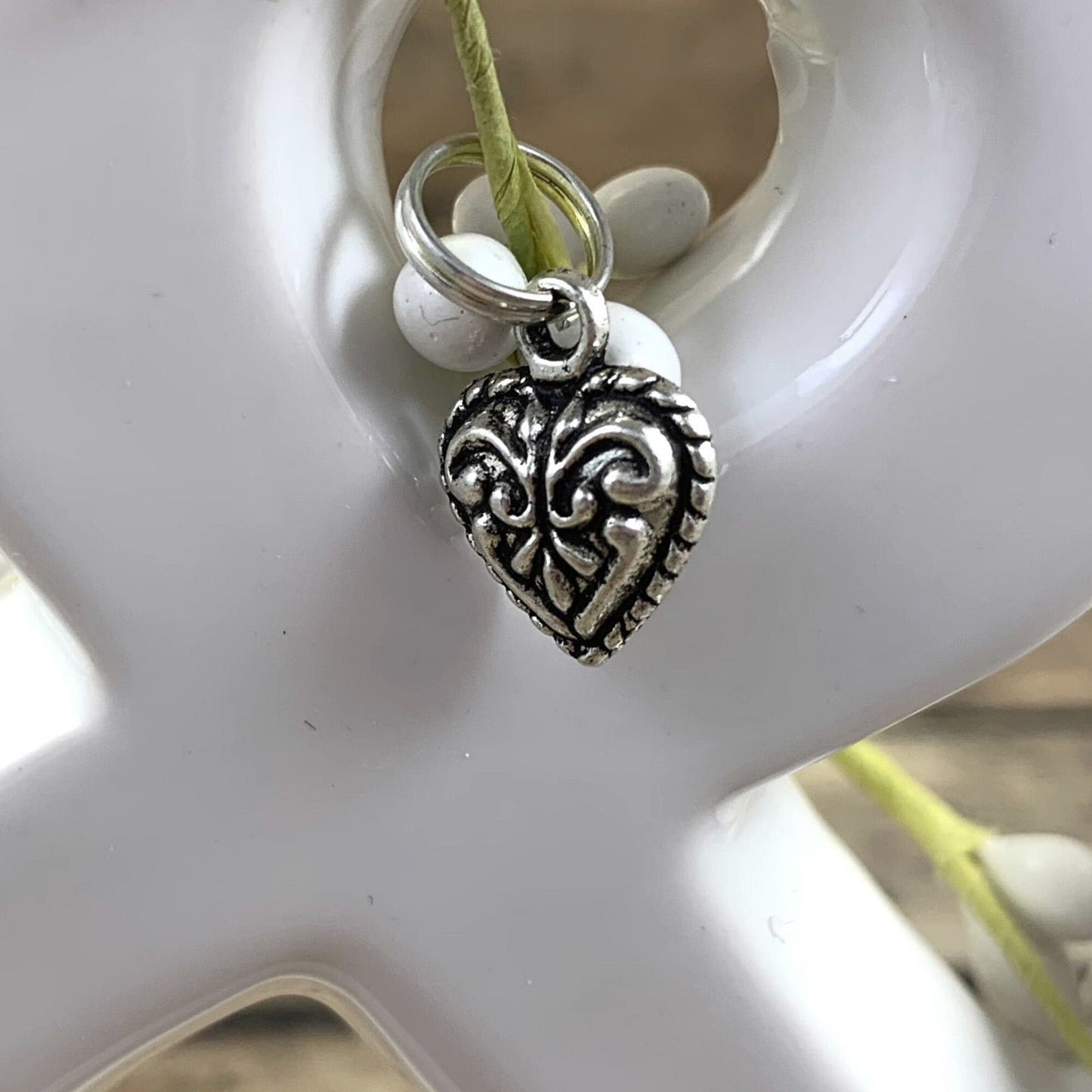 Cute Cupid Keychain, Embroidered keychain, Cupid's Arrow, Initial Keychain, Letter Keychain, Valentine's Day Gift, Personalized Gift for Her